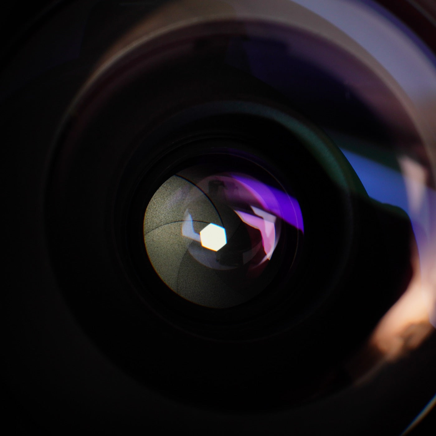 【Serviced】 Canon FD 24mm F/2.8 S.S.C. 単焦点レンズ