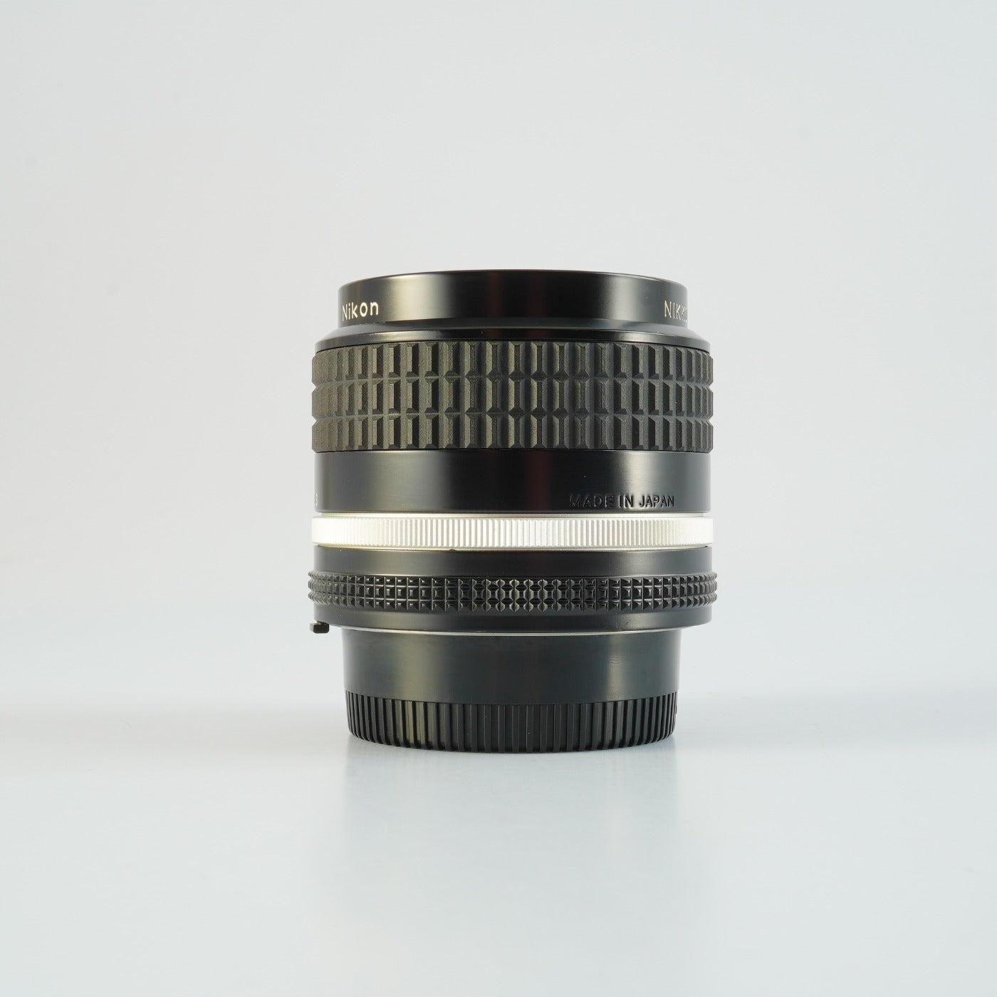 【Serviced】 Nikon Ai-S NIKKOR 35mm F/2 単焦点レンズ