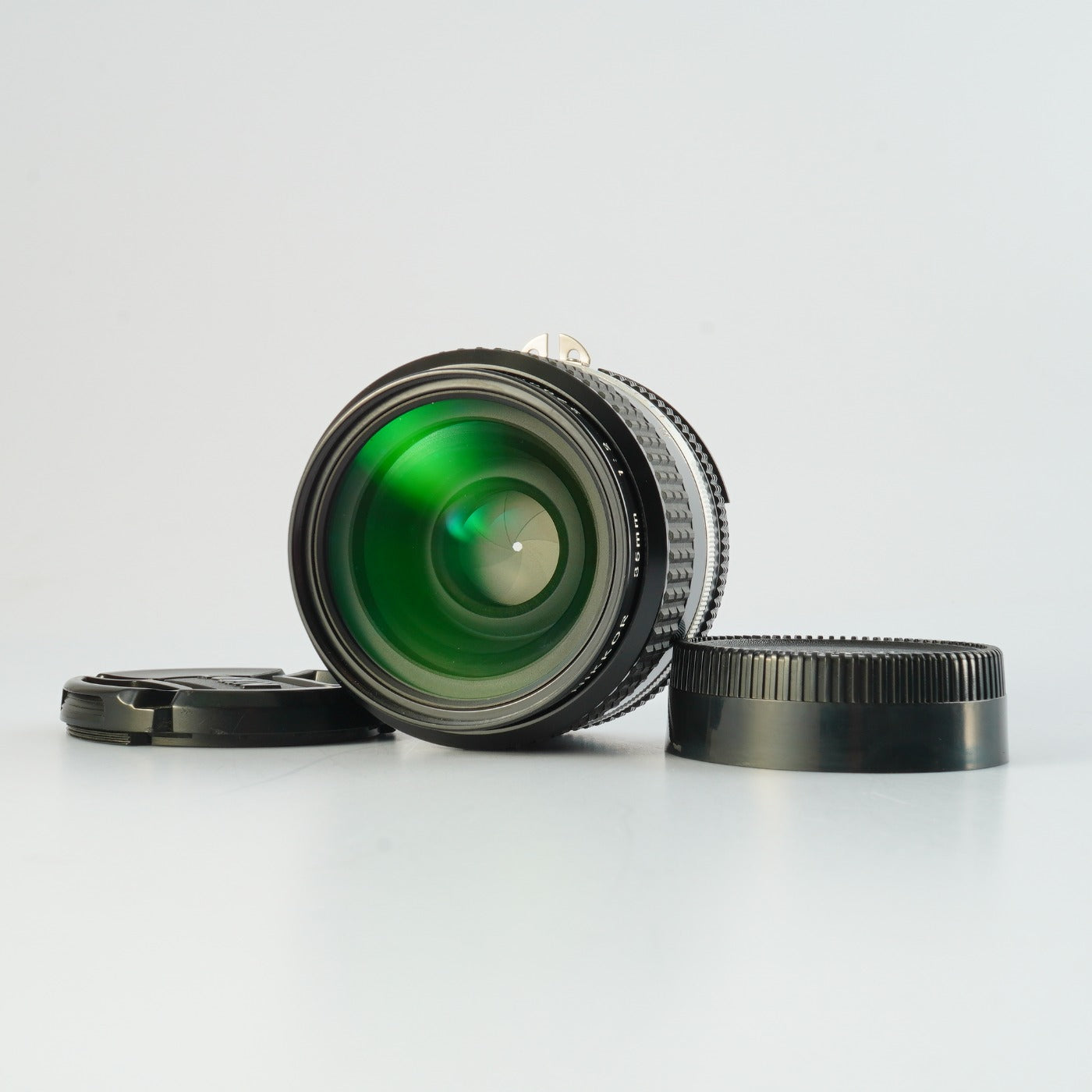 【Serviced】 Nikon Ai-S NIKKOR 35mm F/2 単焦点レンズ