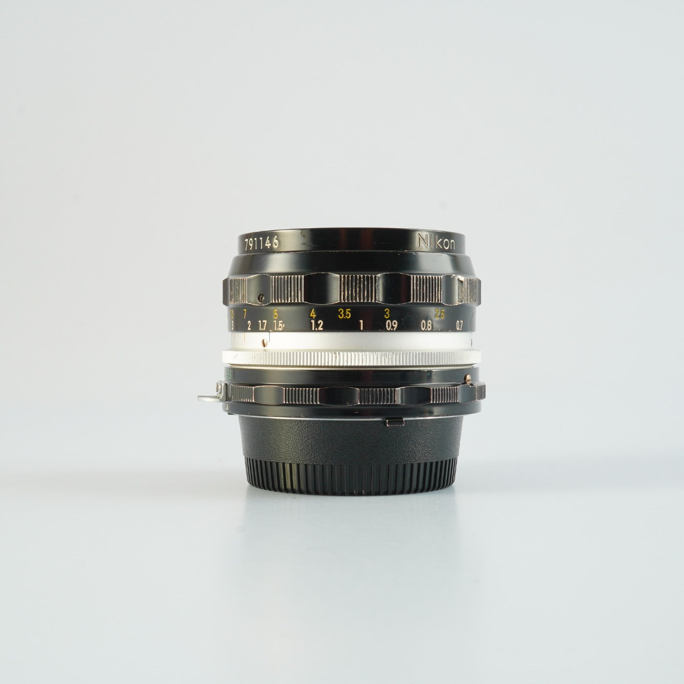 Nikon Ai改 Nikkor-H Auto 28mm F/3.5 単焦点レンズ