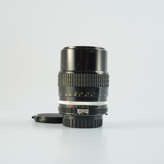 Nikon Ai NIKKOR 135mm F/3.5 単焦点レンズ