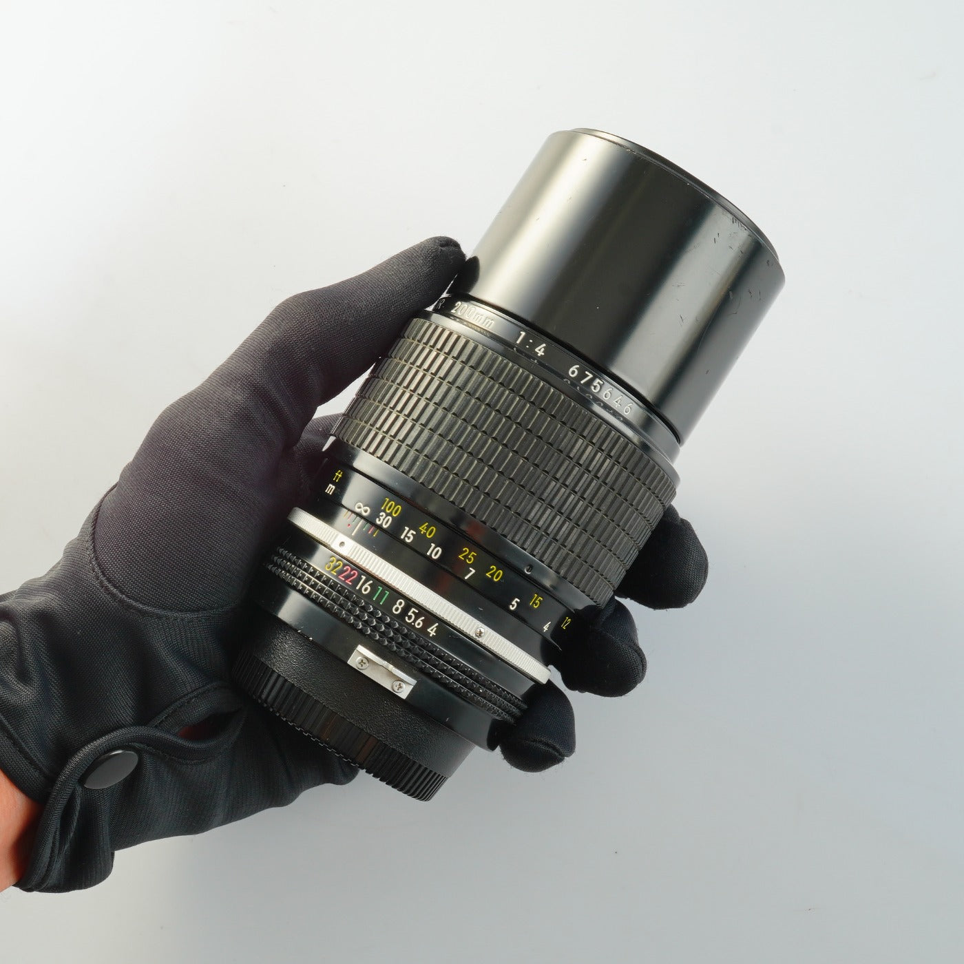 Nikon 非Ai NIKKOR 200mm F/4 単焦点レンズ