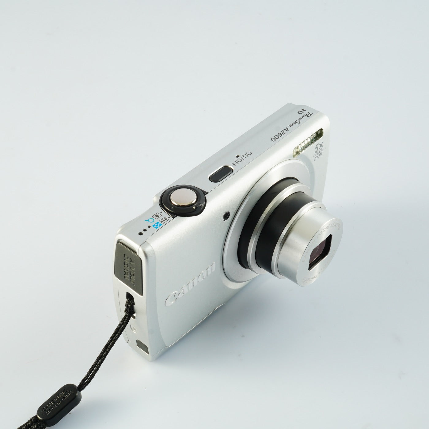 Canon PowerShot A2600 Silver + SD 2GB コンパクトデジタルカメラ