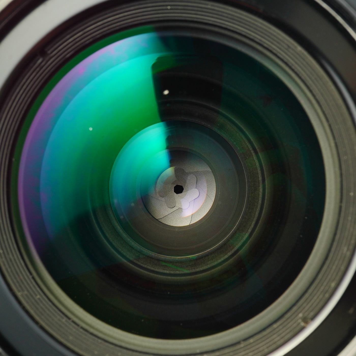 【Serviced】 Nikon Ai Nikkor 28mm F/2.8 単焦点レンズ