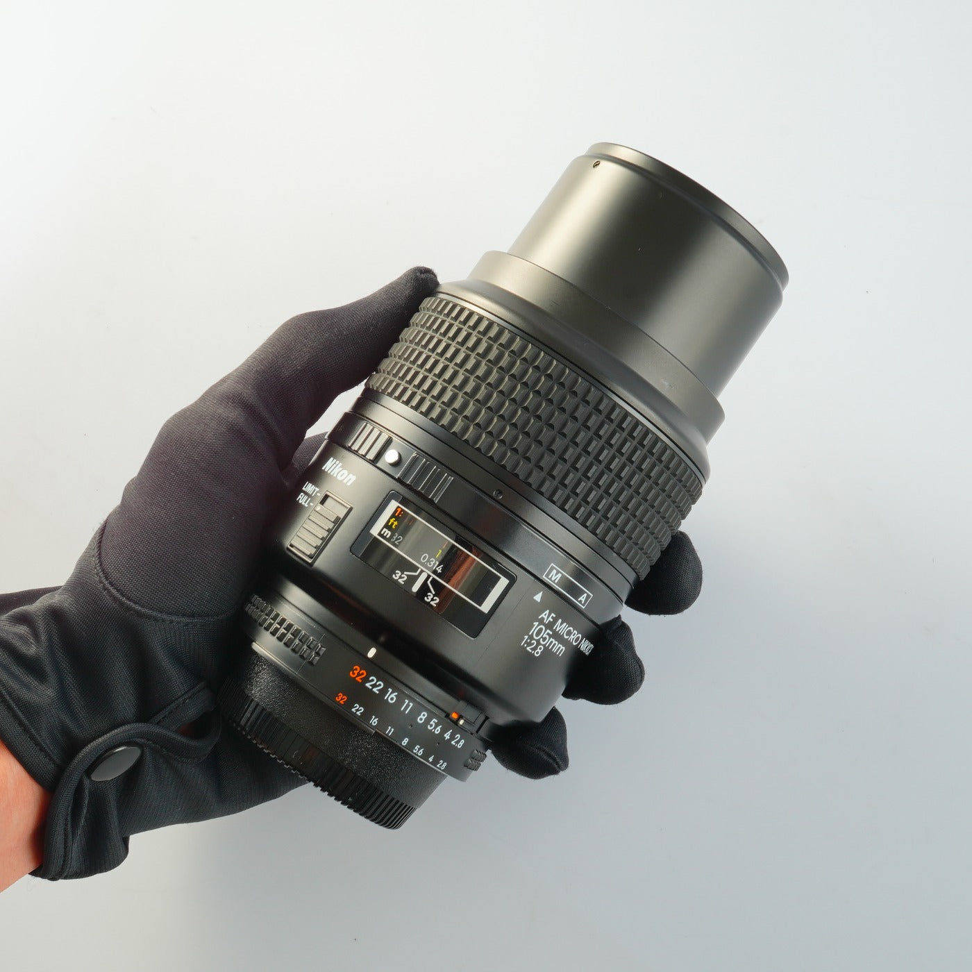 Nikon AF MICRO NIKKOR 105mm F/2.8 マクロレンズ