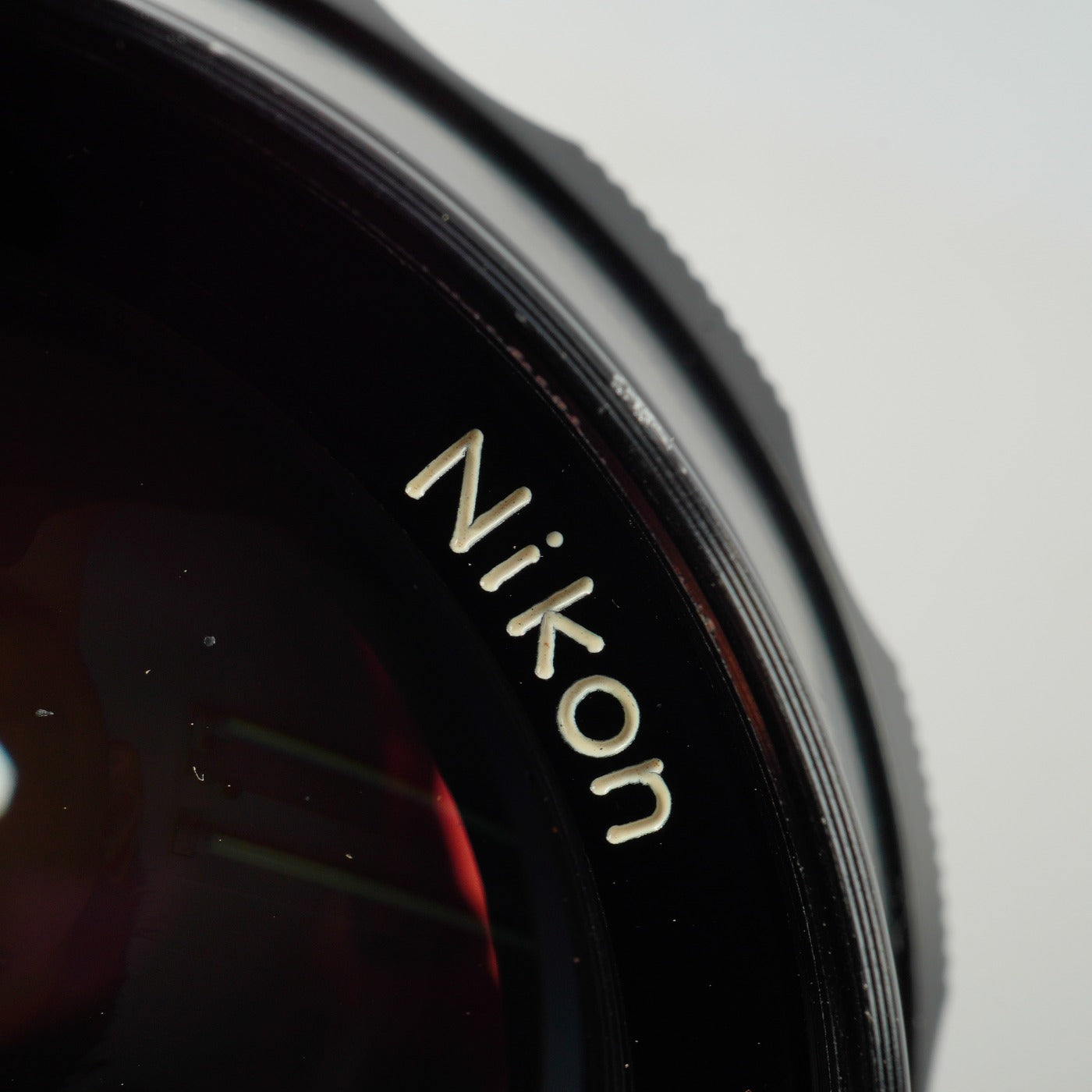 【Serviced】 Nikon 非Ai NIKKOR-P Auto 105mm F/2.5 単焦点レンズ