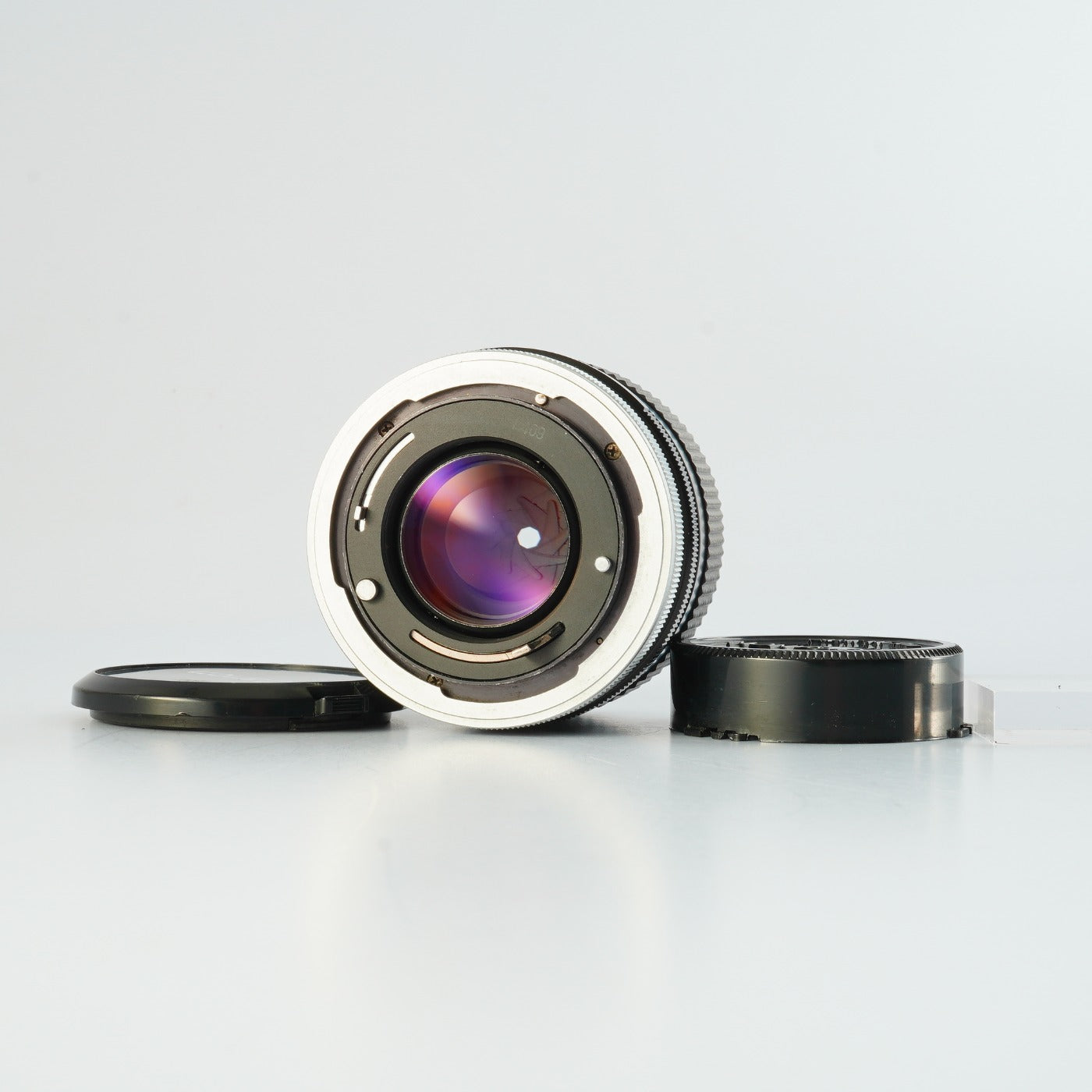 【Serviced】 Canon FD 100mm F/2.8 単焦点レンズ