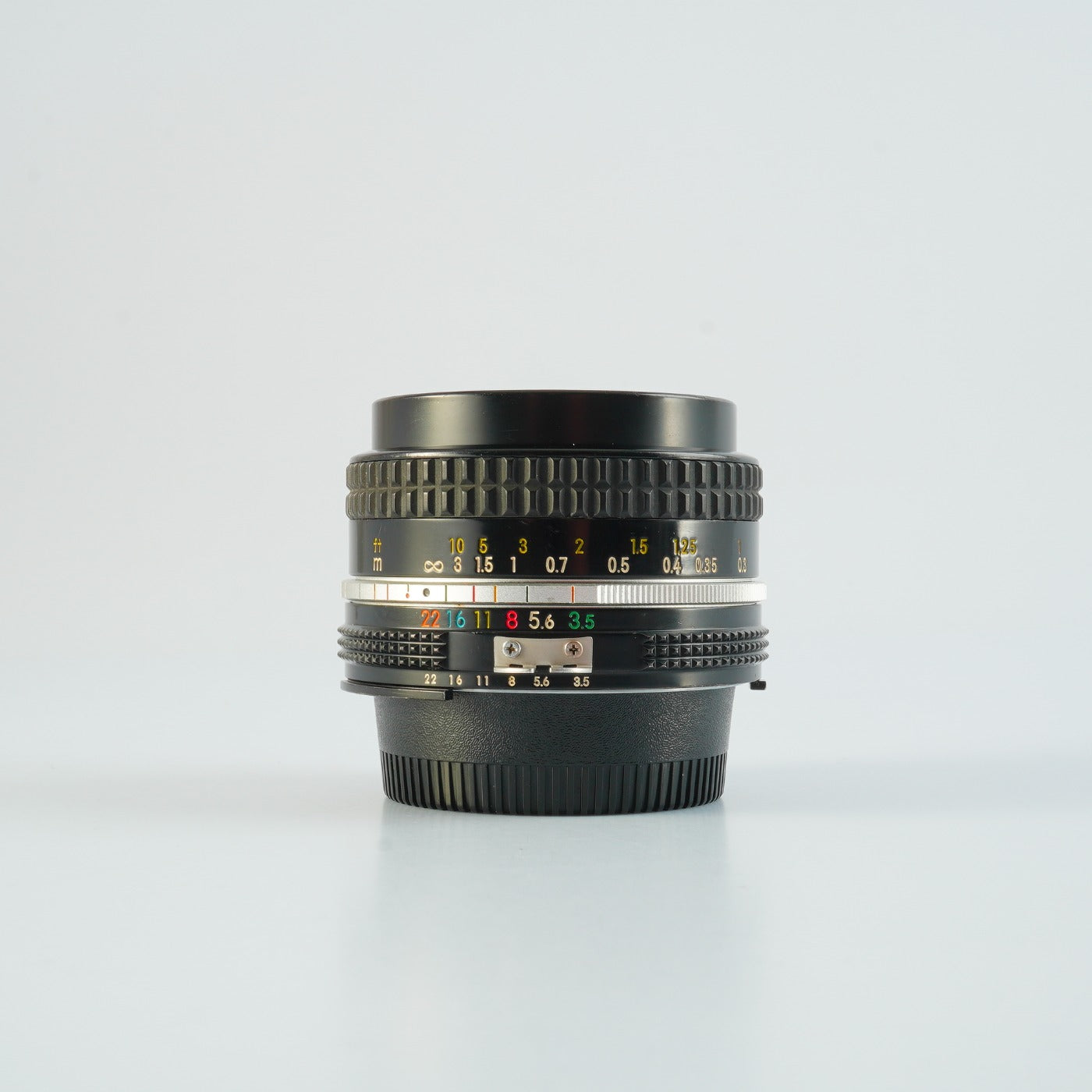 【Serviced】 Nikon Ai Nikkor 20mm F/3.5 単焦点レンズ