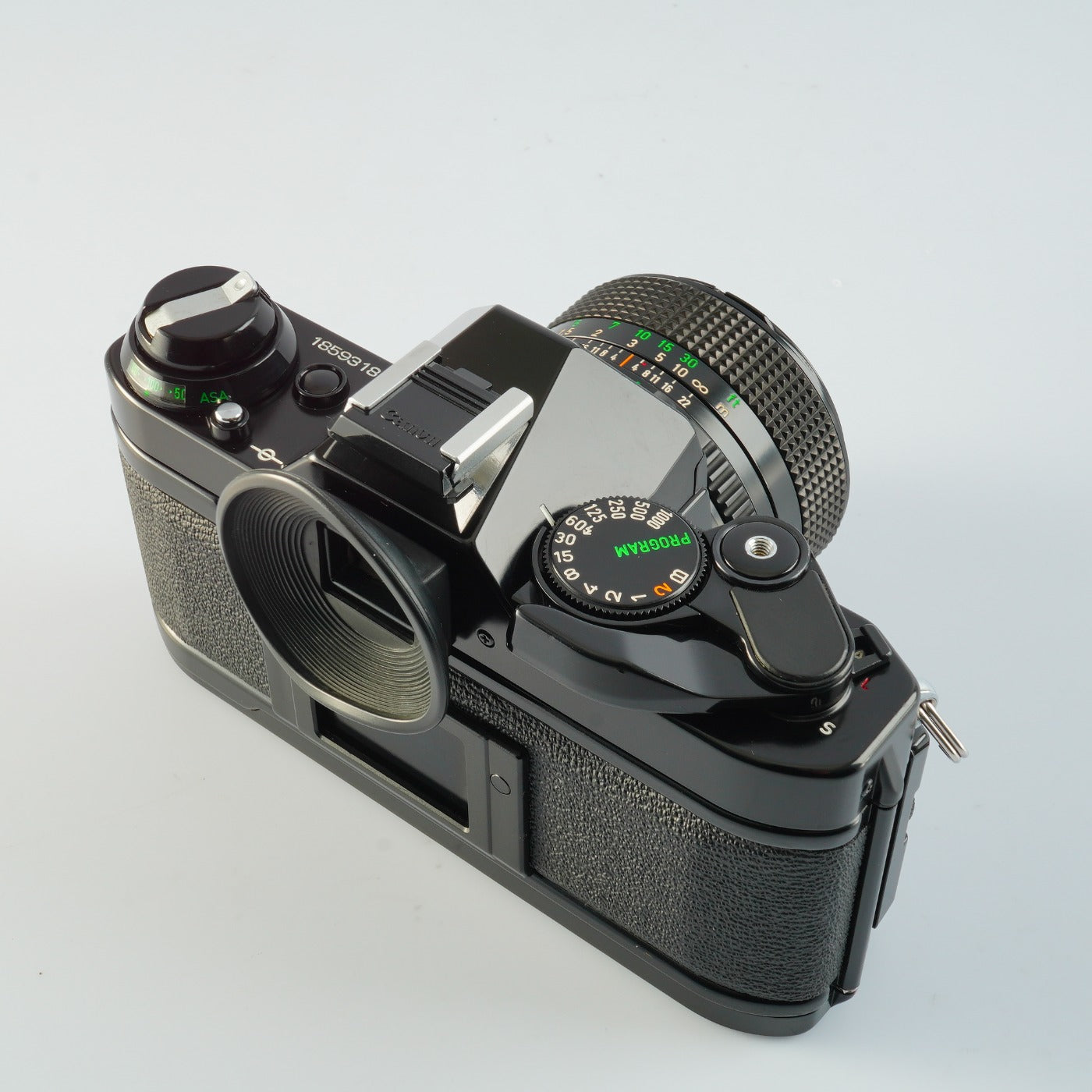 【SERVICED】 Canon AE-1 Program Black + New FD 50mm F/1.4 MF フィルム一眼レフカメラ