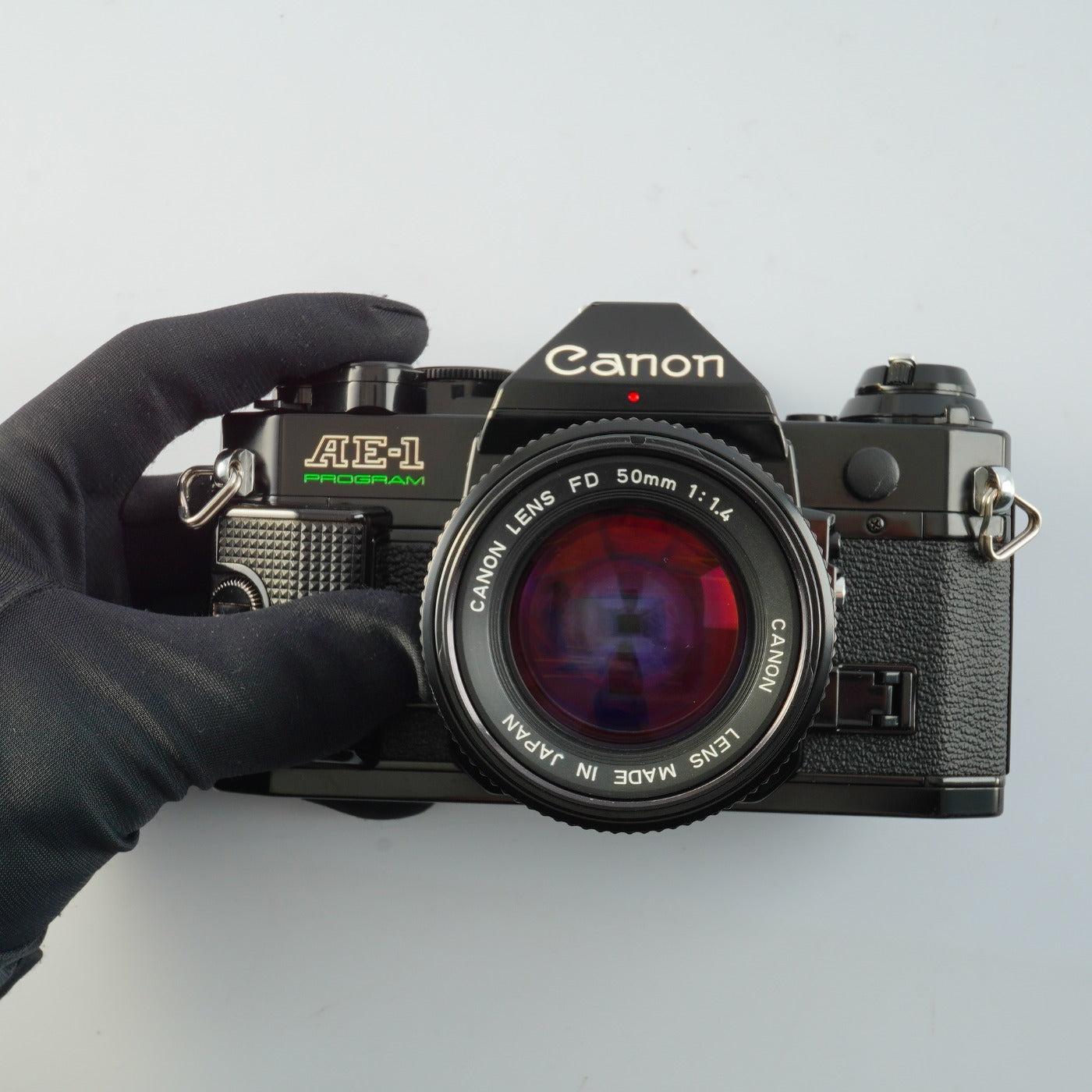 【SERVICED】 Canon AE-1 Program Black + New FD 50mm F/1.4 MF フィルム一眼レフカメラ