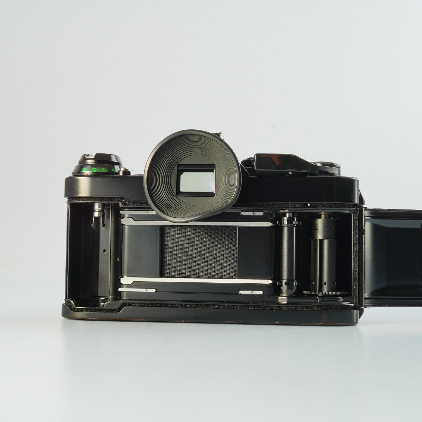 【SERVICED】 Canon AE-1 Program Black + New FD 50mm F/1.4 MF フィルム一眼レフカメラ