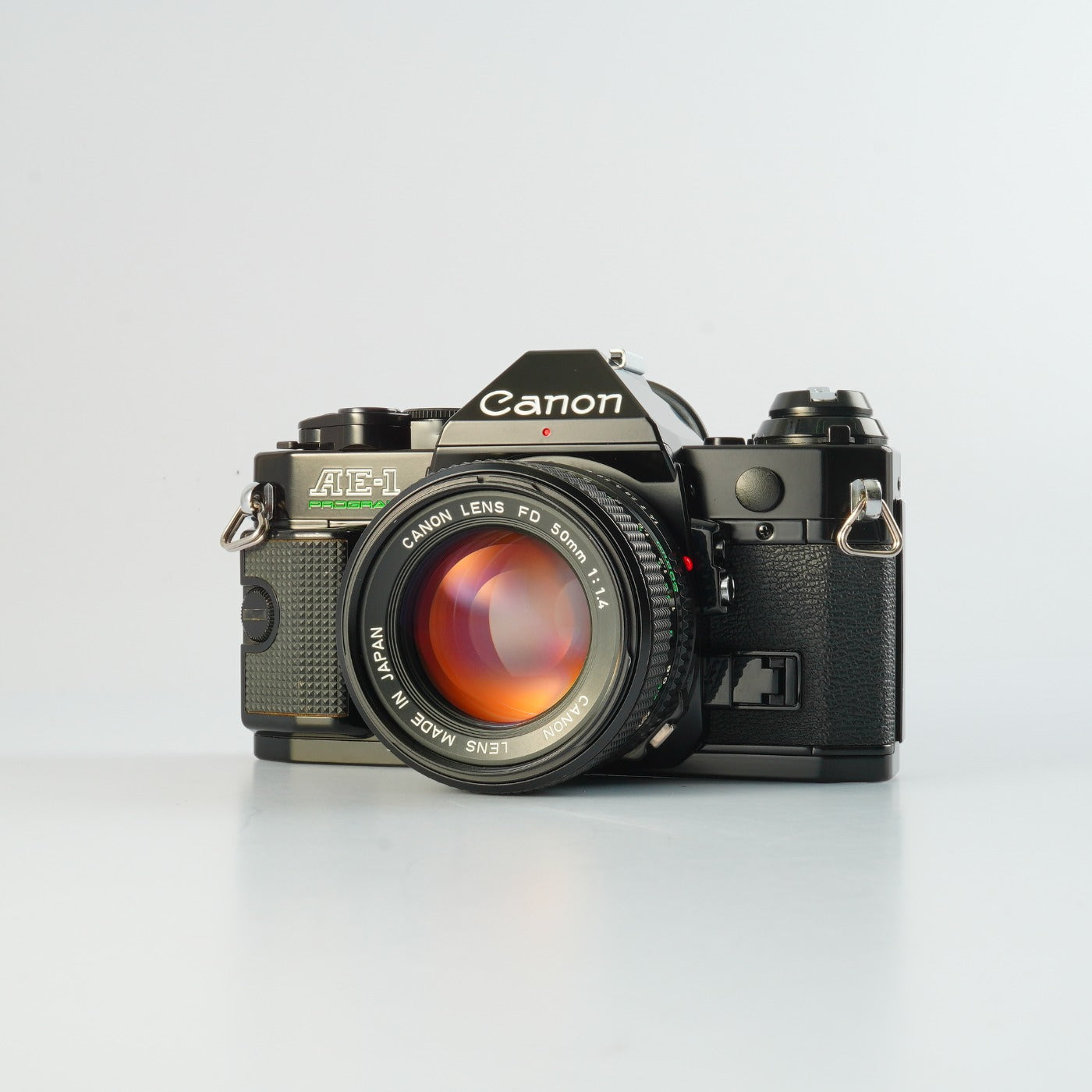 【SERVICED】 Canon AE-1 Program Black + New FD 50mm F/1.4 MF フィルム一眼レフカメラ