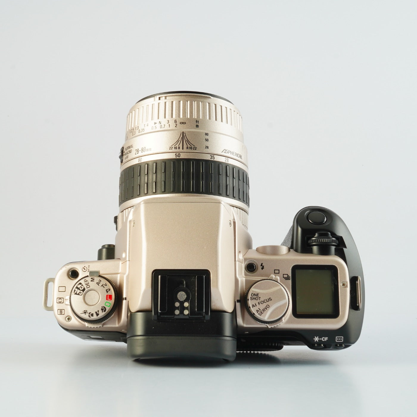 Canon EOS 55 (ELAN II) Gold ＋ SIGMA 28-80mm F/3.5-5.6 Ⅱ MACRO ASPHERICAL AF AF フィルム一眼レフカメラ