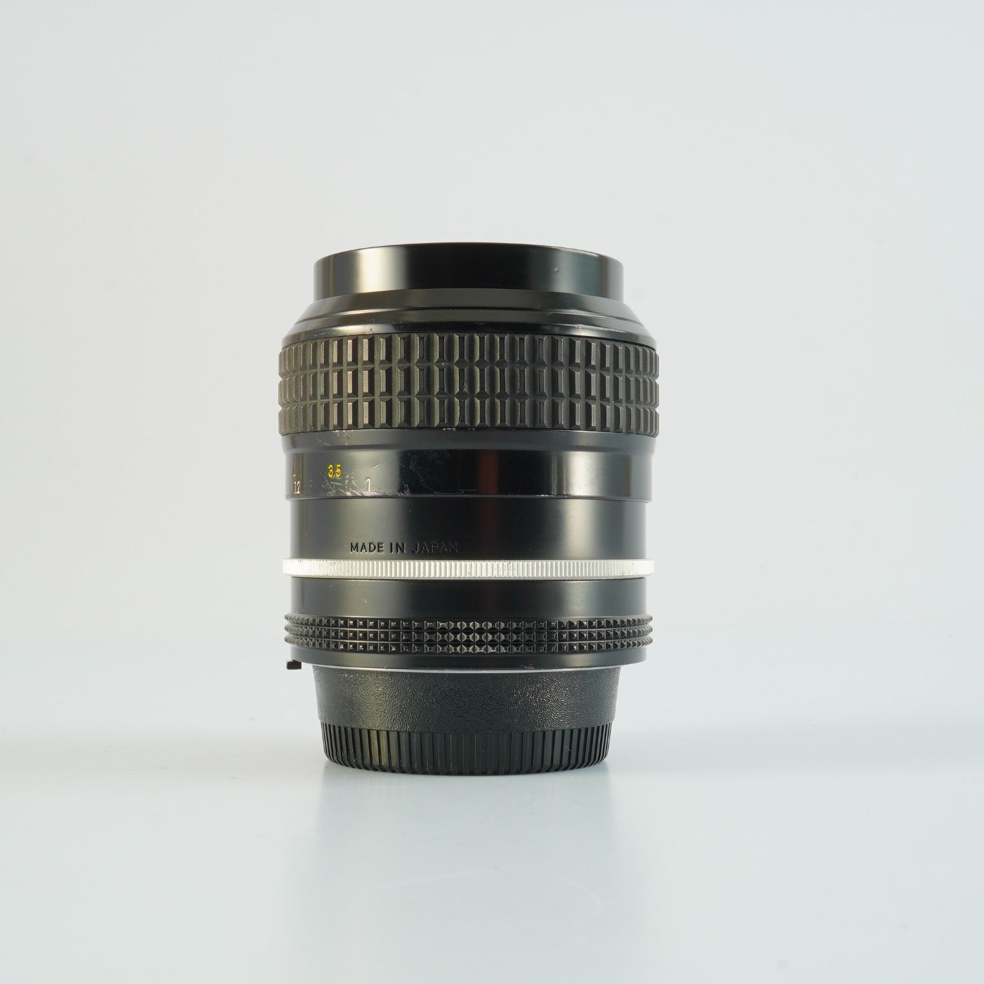 【Serviced】 Nikon Ai NIKKOR 105mm F/2.5 単焦点レンズ