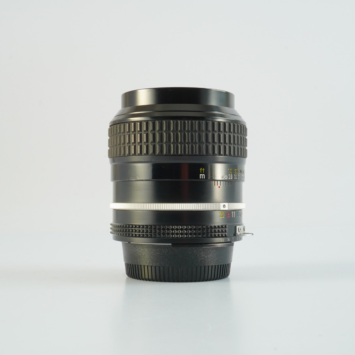 【Serviced】 Nikon Ai NIKKOR 105mm F/2.5 単焦点レンズ