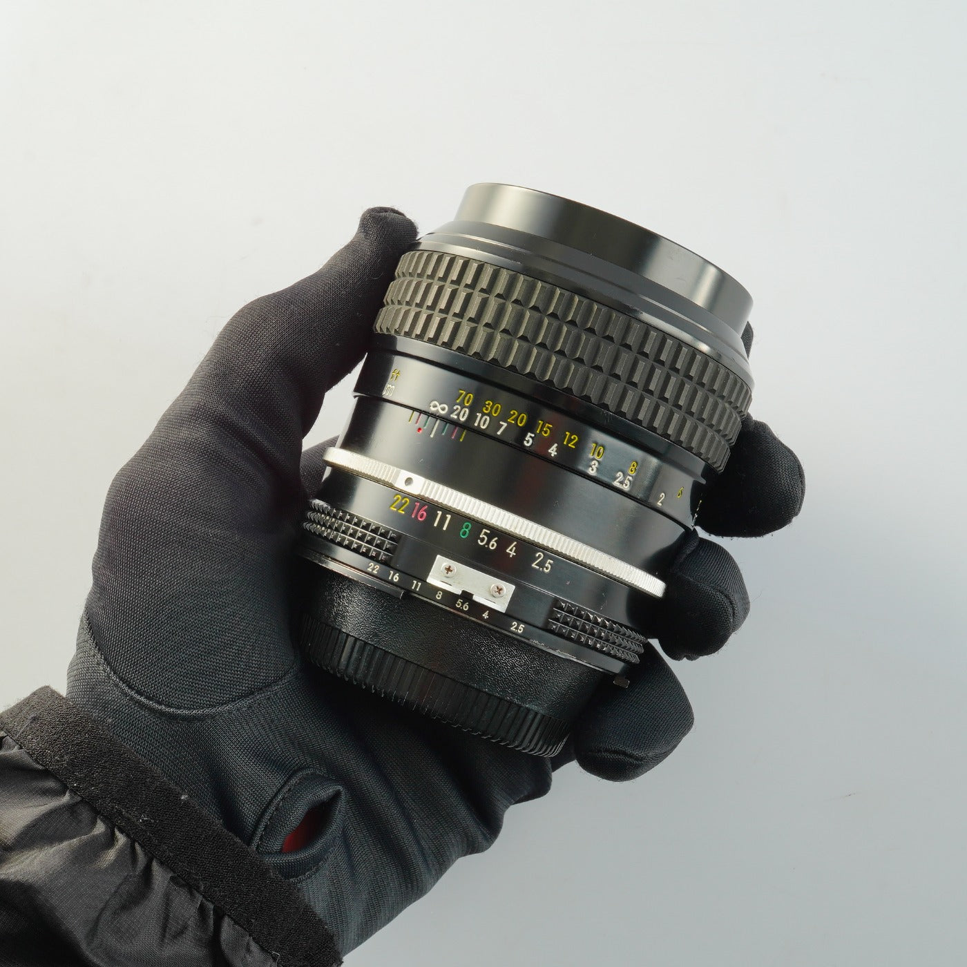 【Serviced】 Nikon Ai NIKKOR 105mm F/2.5 単焦点レンズ