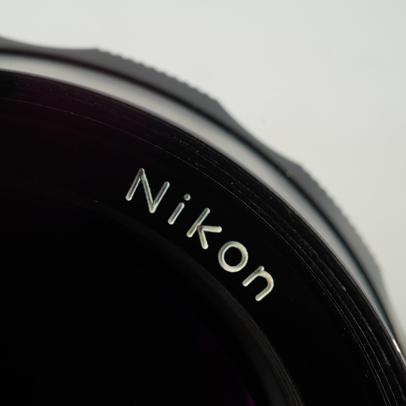 【Serviced】 Nikon 非Ai NIKKOR-P.C Auto 105mm F/2.5 単焦点レンズ