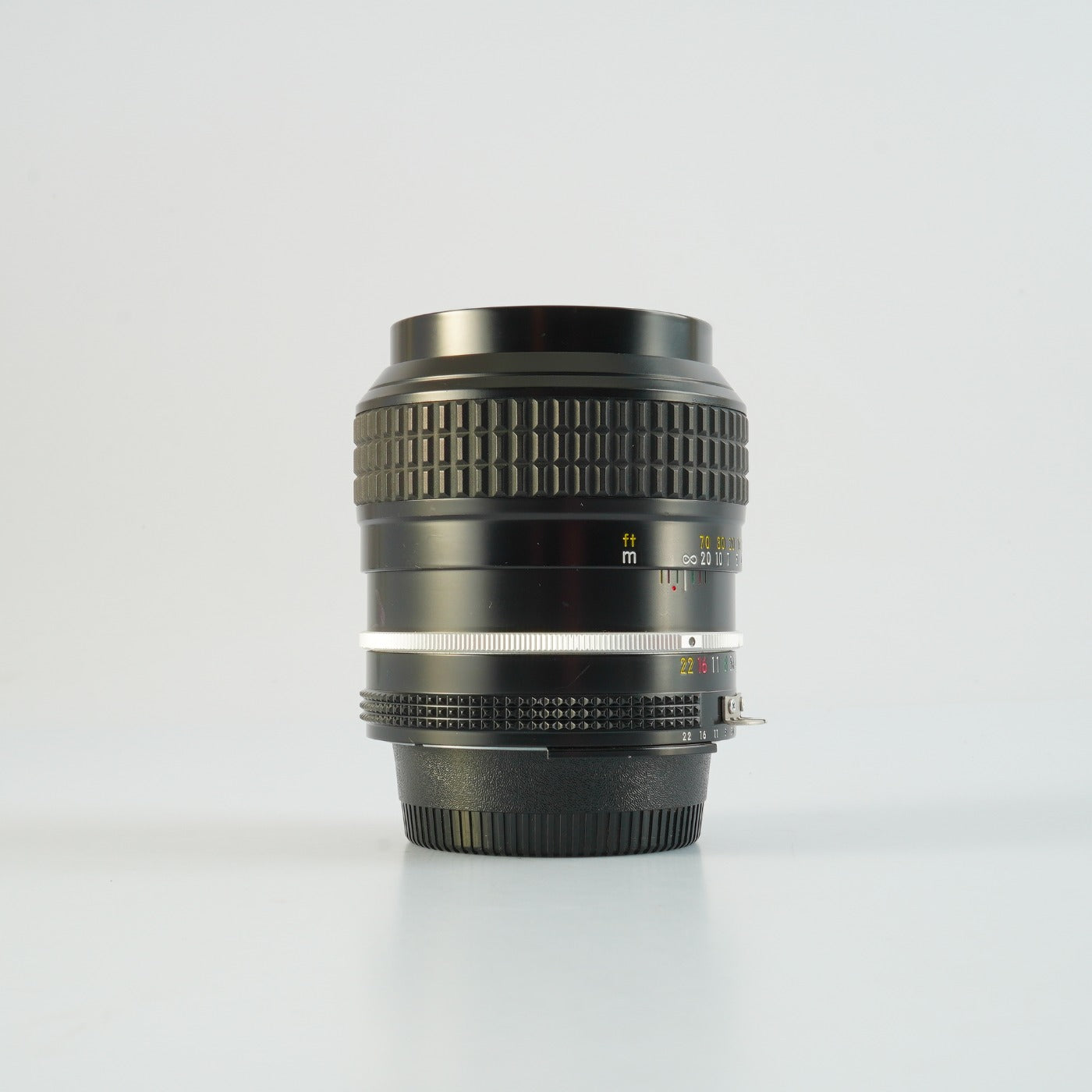 【Serviced】 Nikon Ai NIKKOR 105mm F/2.5 単焦点レンズ