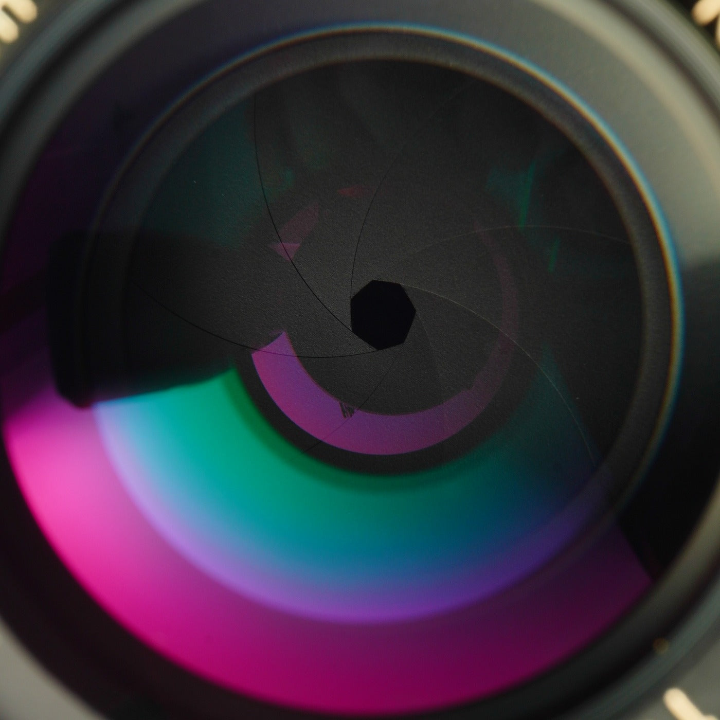 【Serviced】 Nikon Ai NIKKOR 105mm F/2.5 単焦点レンズ