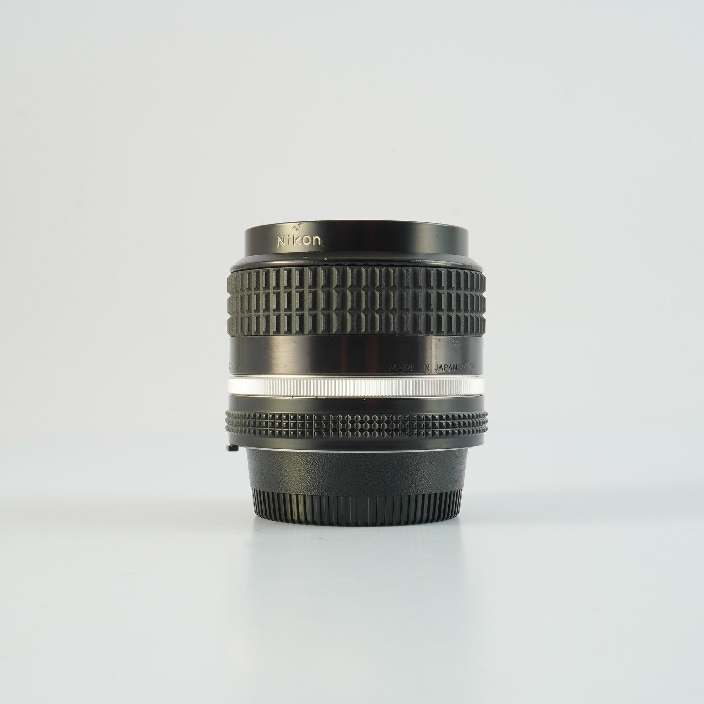 【Serviced】 Nikon Ai-S NIKKOR 35mm F/2 単焦点レンズ