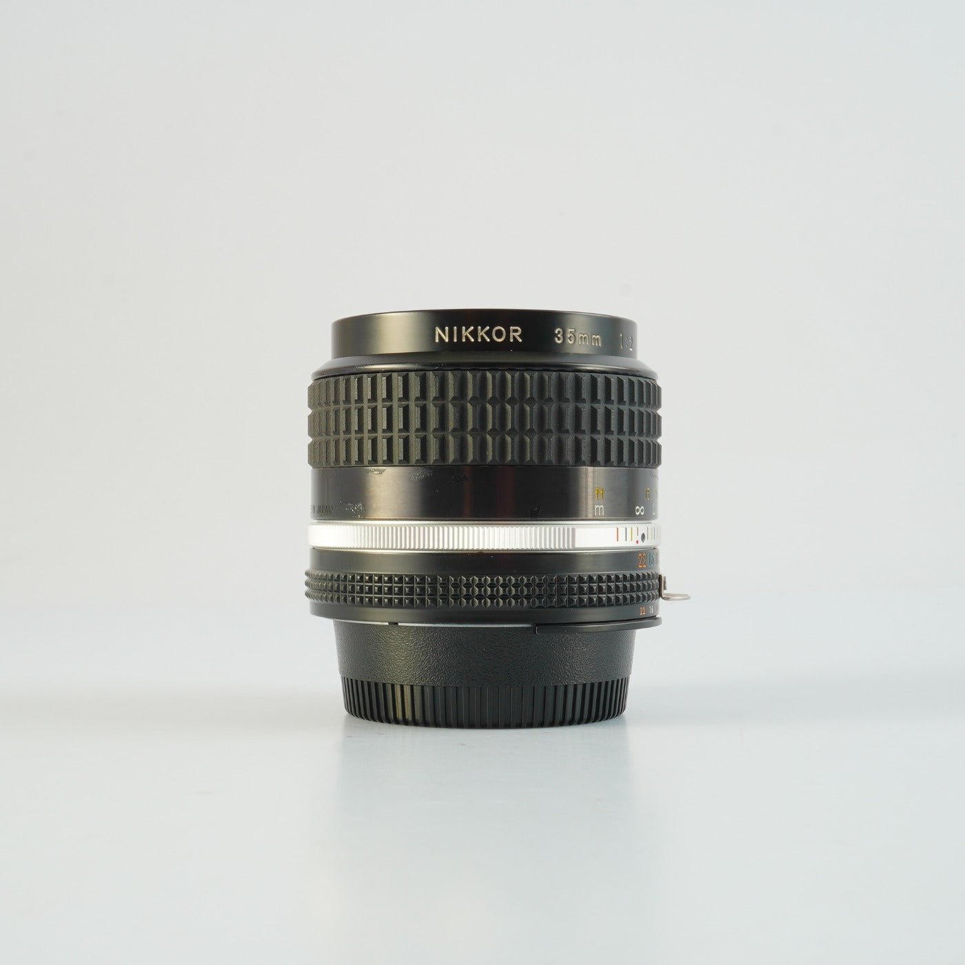 【Serviced】 Nikon Ai-S NIKKOR 35mm F/2 単焦点レンズ