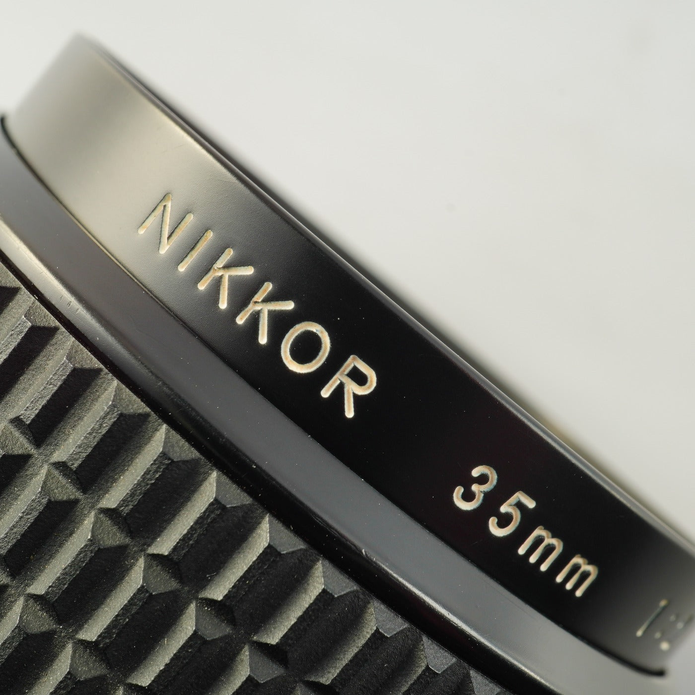 【Serviced】 Nikon Ai-S NIKKOR 35mm F/2 単焦点レンズ