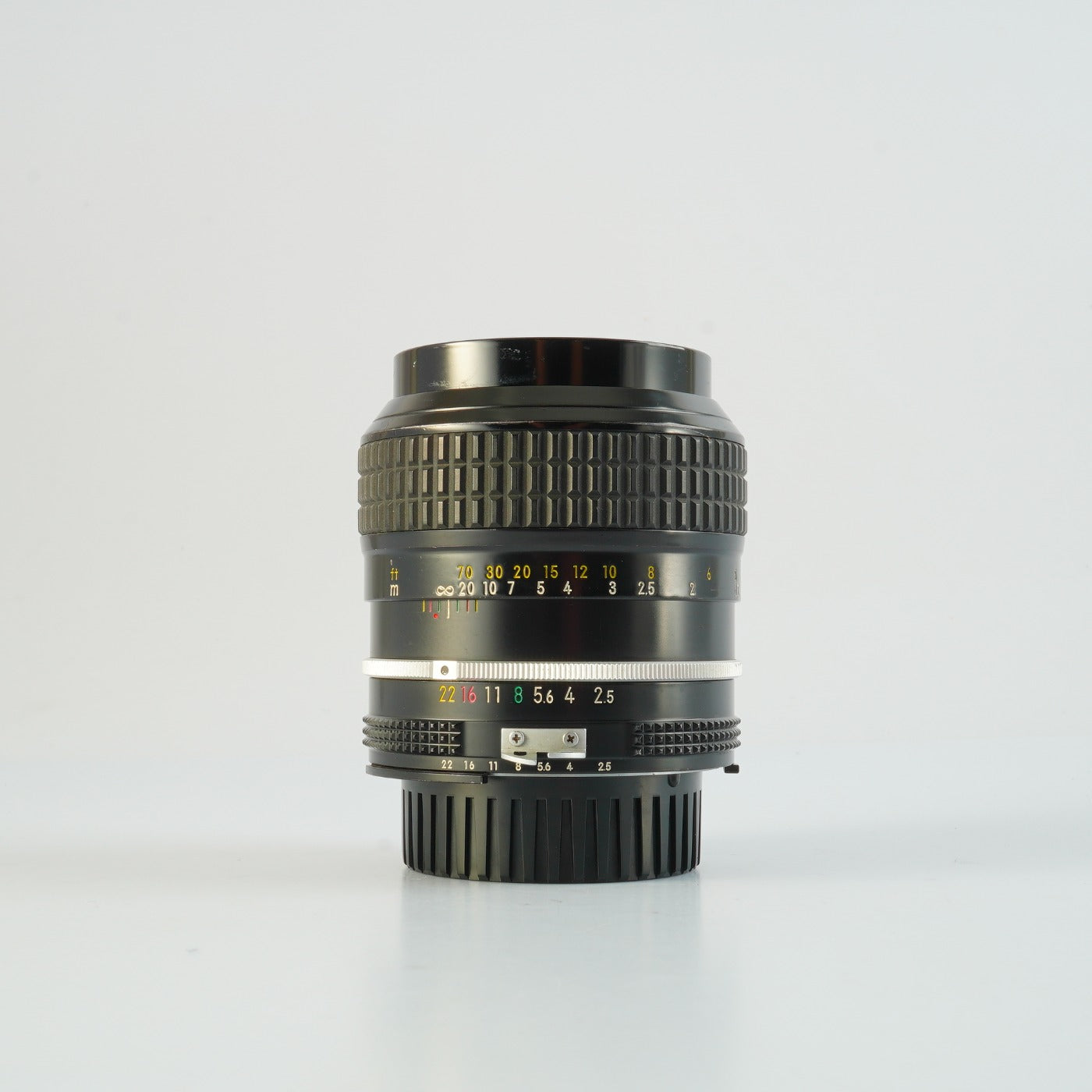 【Serviced】 Nikon Ai NIKKOR 105mm F/2.5 単焦点レンズ