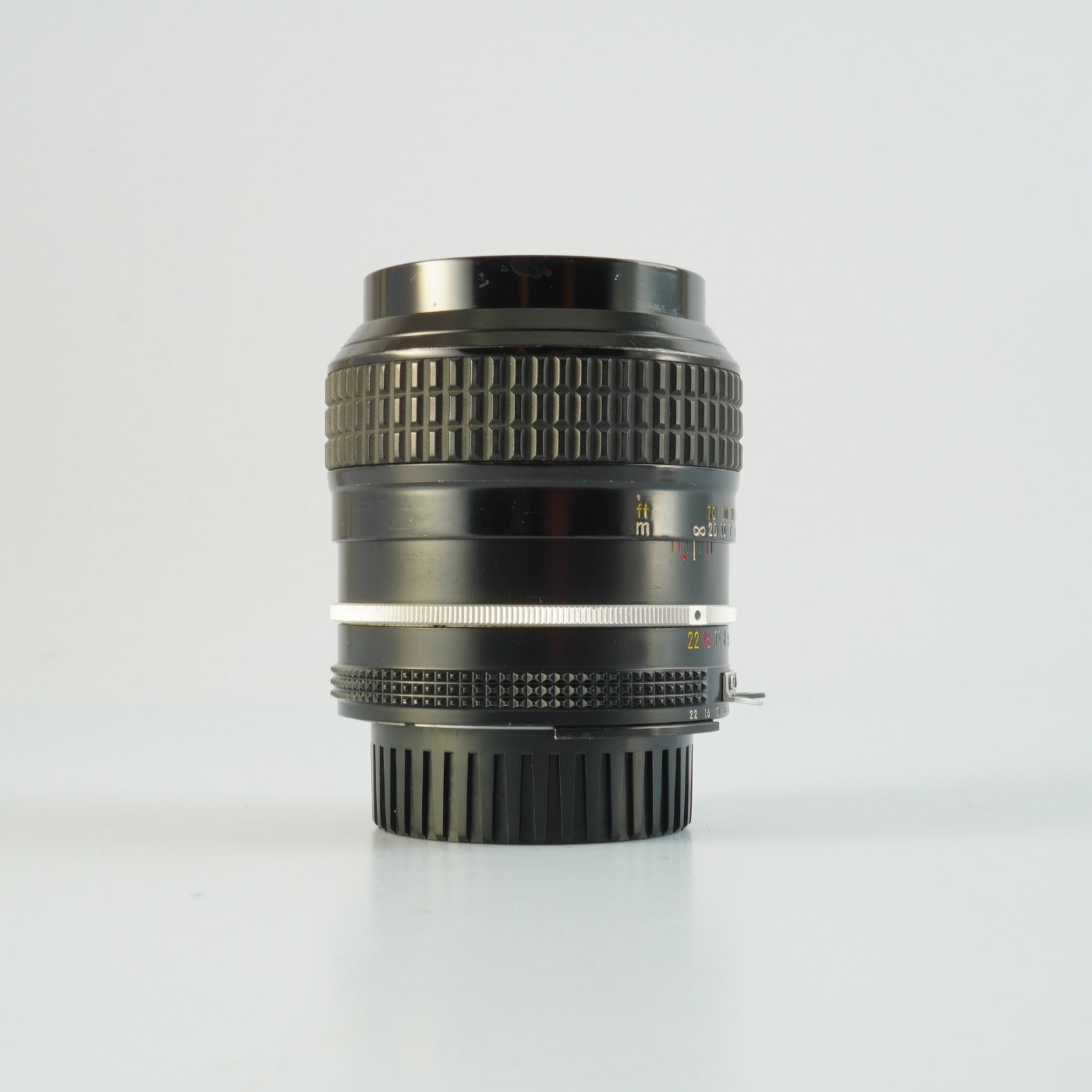 【Serviced】 Nikon Ai NIKKOR 105mm F/2.5 単焦点レンズ