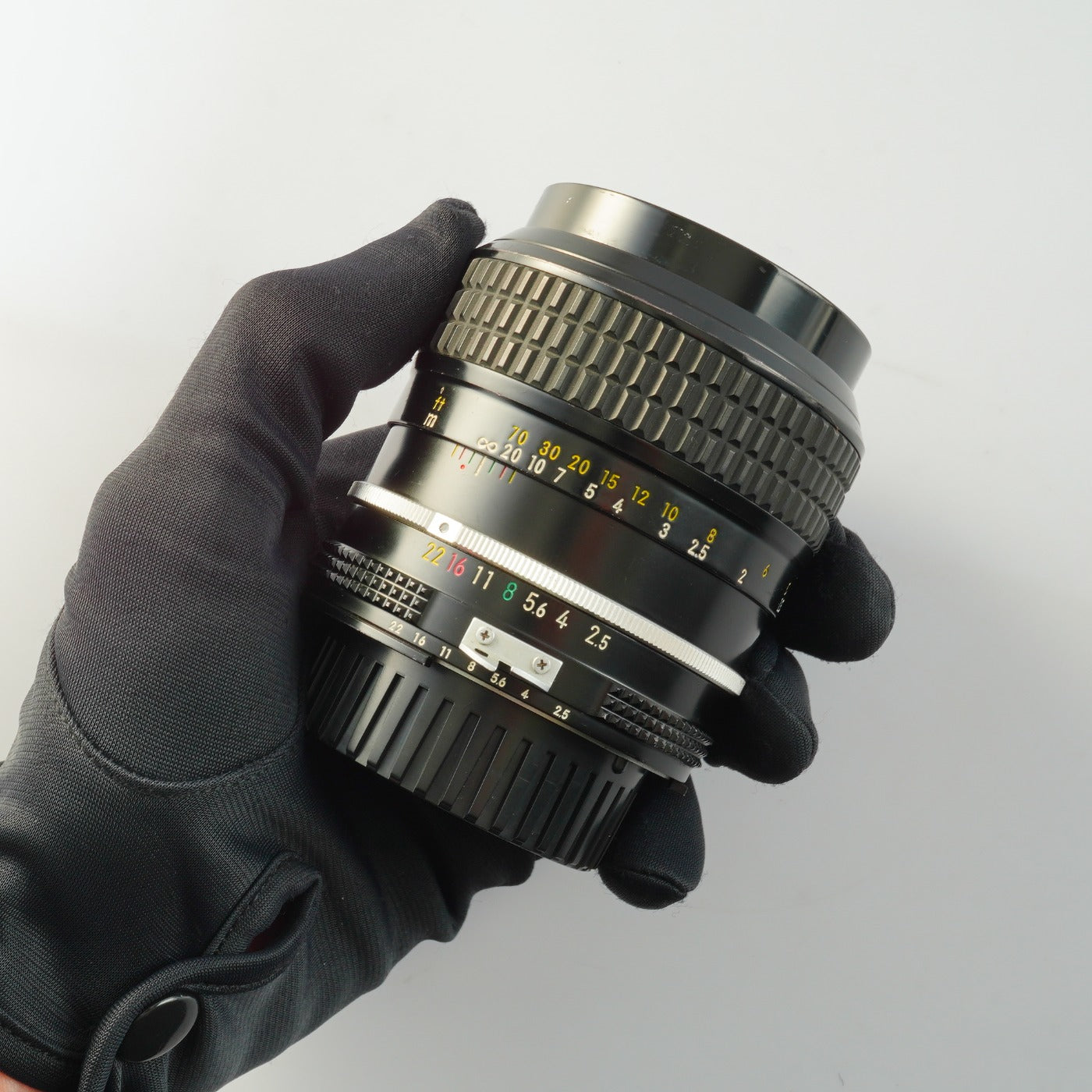 【Serviced】 Nikon Ai NIKKOR 105mm F/2.5 単焦点レンズ