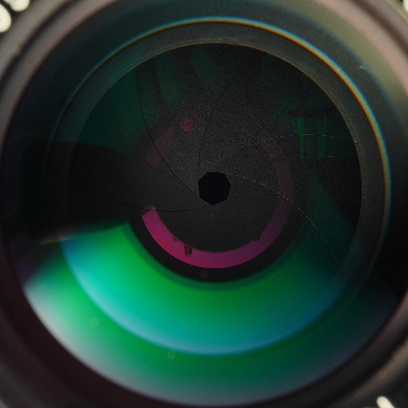 【Serviced】 Nikon Ai NIKKOR 105mm F/2.5 単焦点レンズ