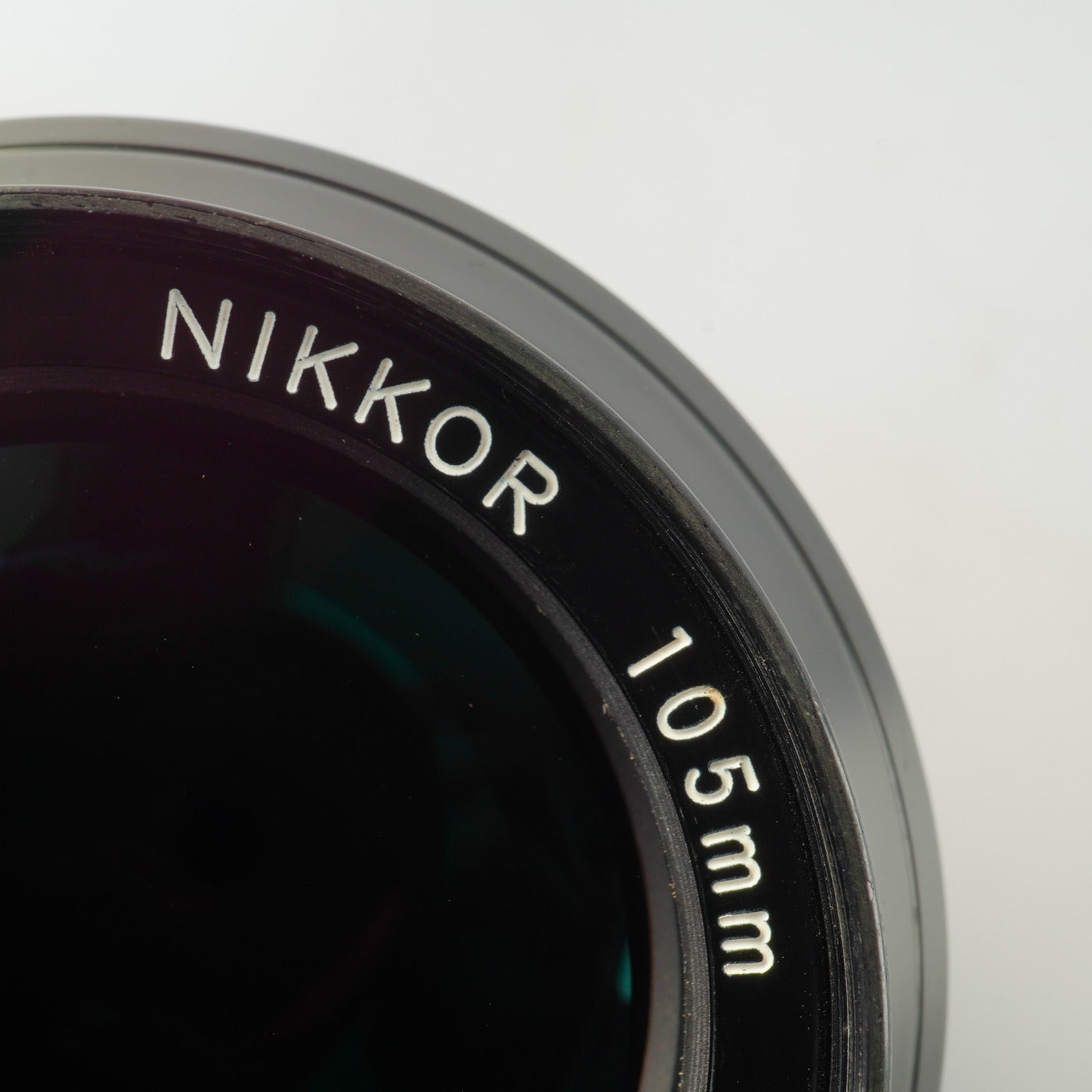 【Serviced】 Nikon Ai NIKKOR 105mm F/2.5 単焦点レンズ