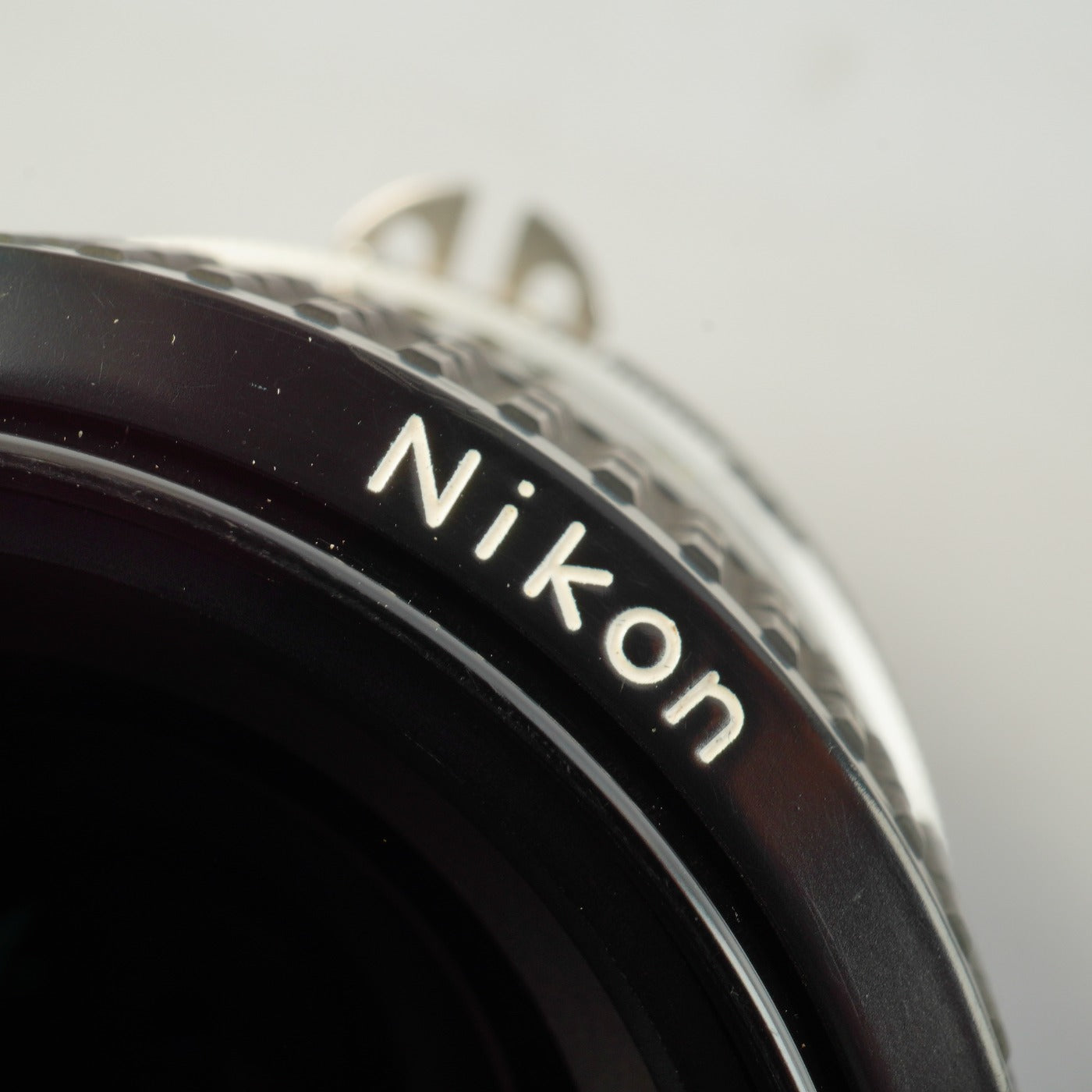 【Serviced】 Nikon Ai Nikkor 35mm F/2 単焦点レンズ