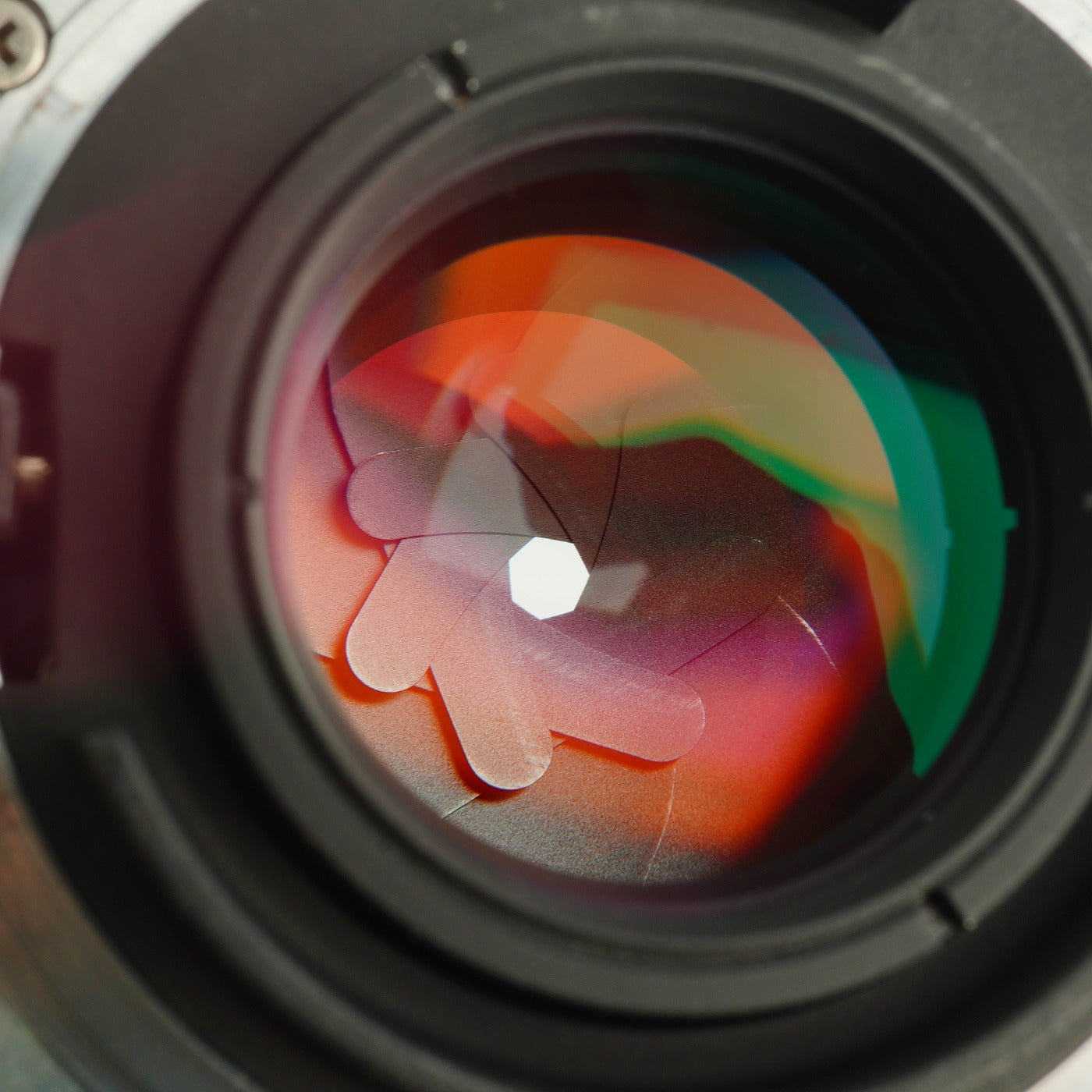 【Serviced】 Nikon Ai Nikkor 35mm F/2 単焦点レンズ