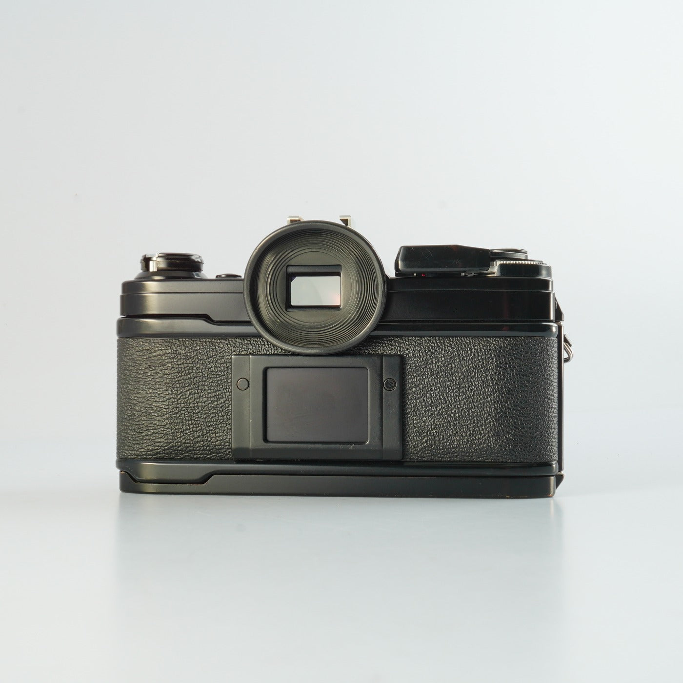 Canon AE-1 Black + FD 50mm F/1.4 S.S.C. MF フィルム一眼レフカメラ
