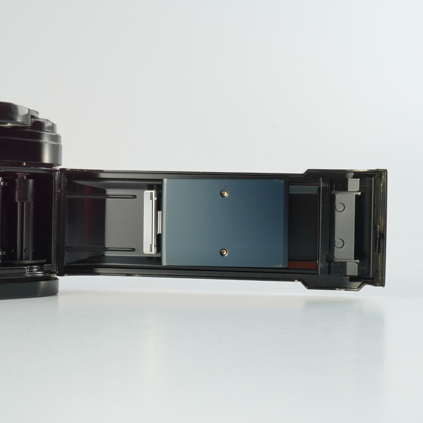 Canon AE-1 Black + FD 50mm F/1.4 S.S.C. MF フィルム一眼レフカメラ