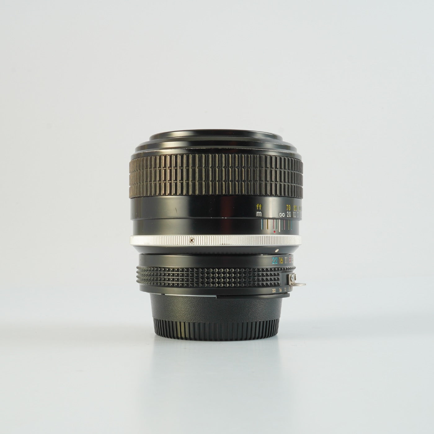 【Overhauled】 Nikon Ai改 Nikkor 85mm F/1.8 単焦点レンズ