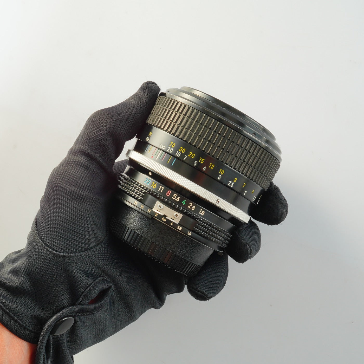 【Overhauled】 Nikon Ai改 Nikkor 85mm F/1.8 単焦点レンズ