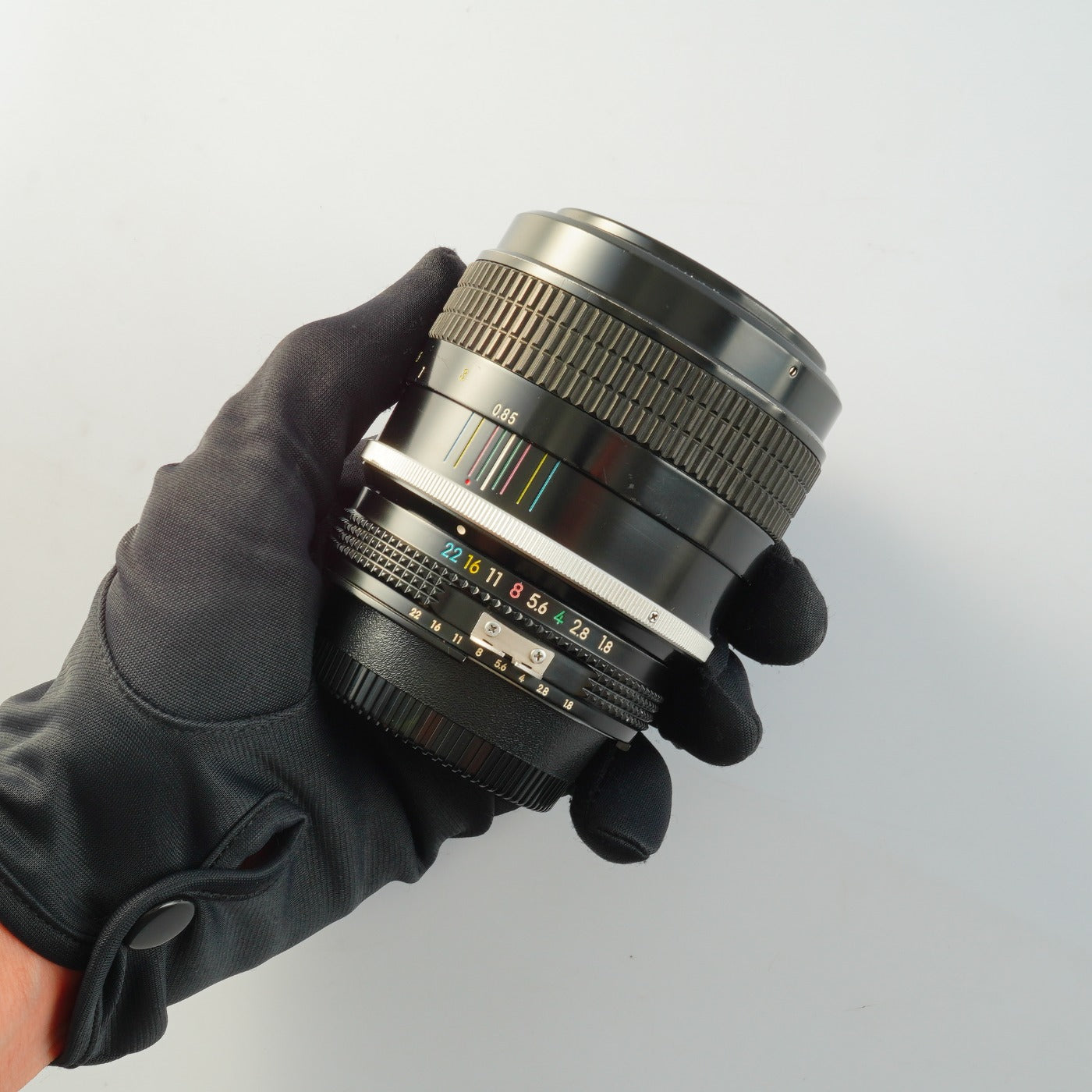 【Overhauled】 Nikon Ai改 Nikkor 85mm F/1.8 単焦点レンズ