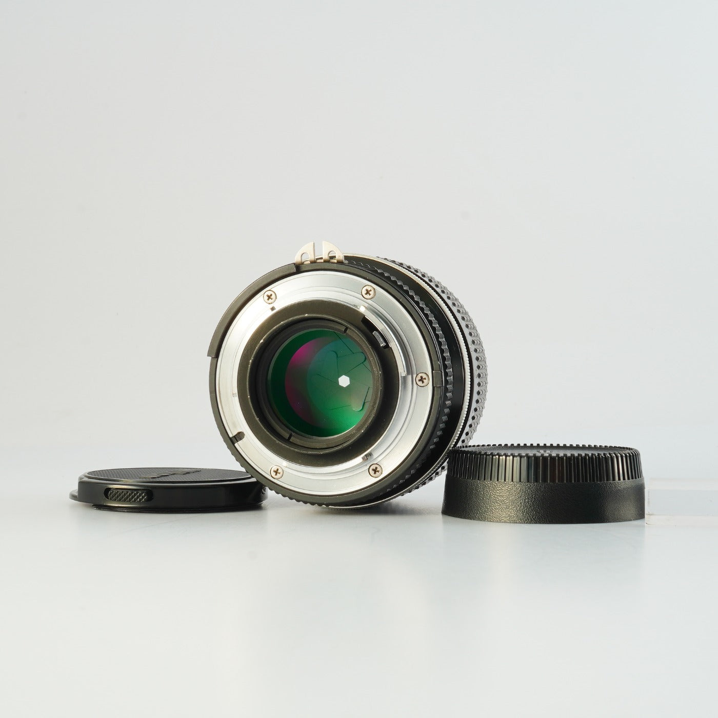 【Overhauled】 Nikon Ai改 Nikkor 85mm F/1.8 単焦点レンズ
