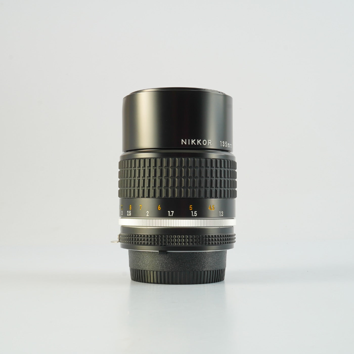 【Serviced】 Nikon Ai-S NIKKOR 135mm F/2.8 単焦点レンズ