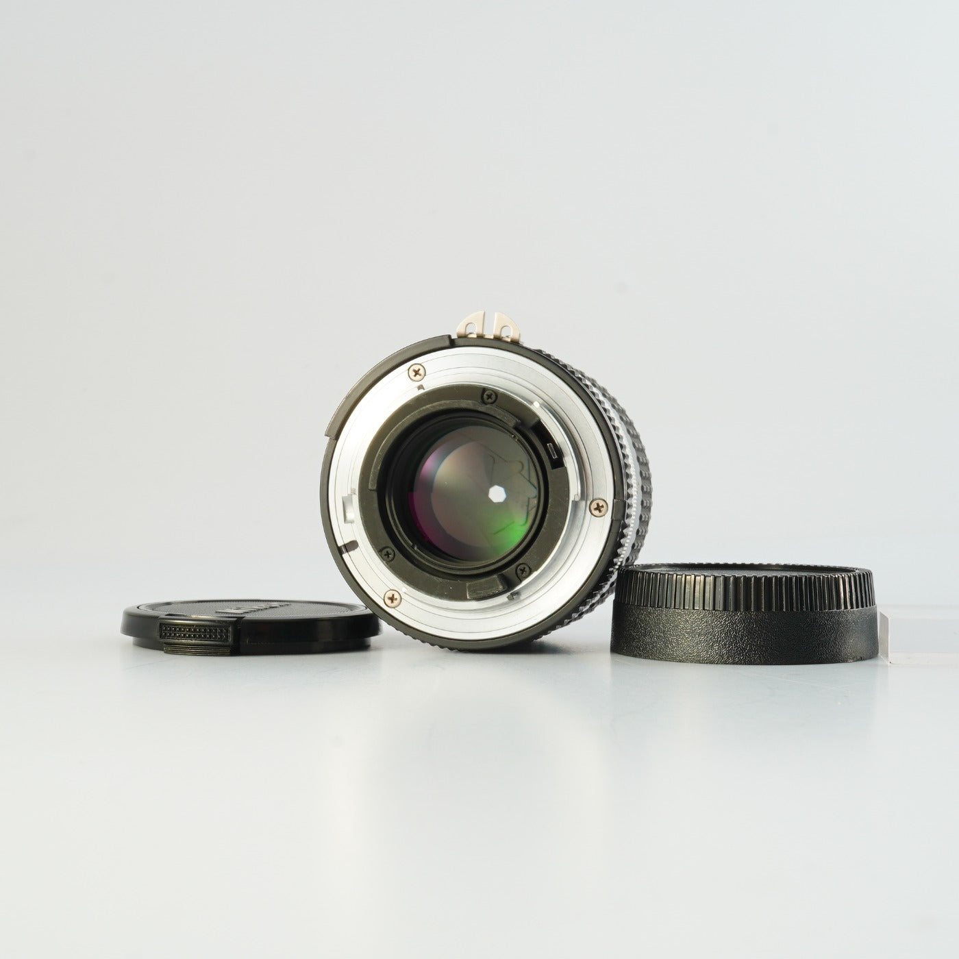 【Overhauled】 Nikon Ai-S NIKKOR 85mm F/2 単焦点レンズ