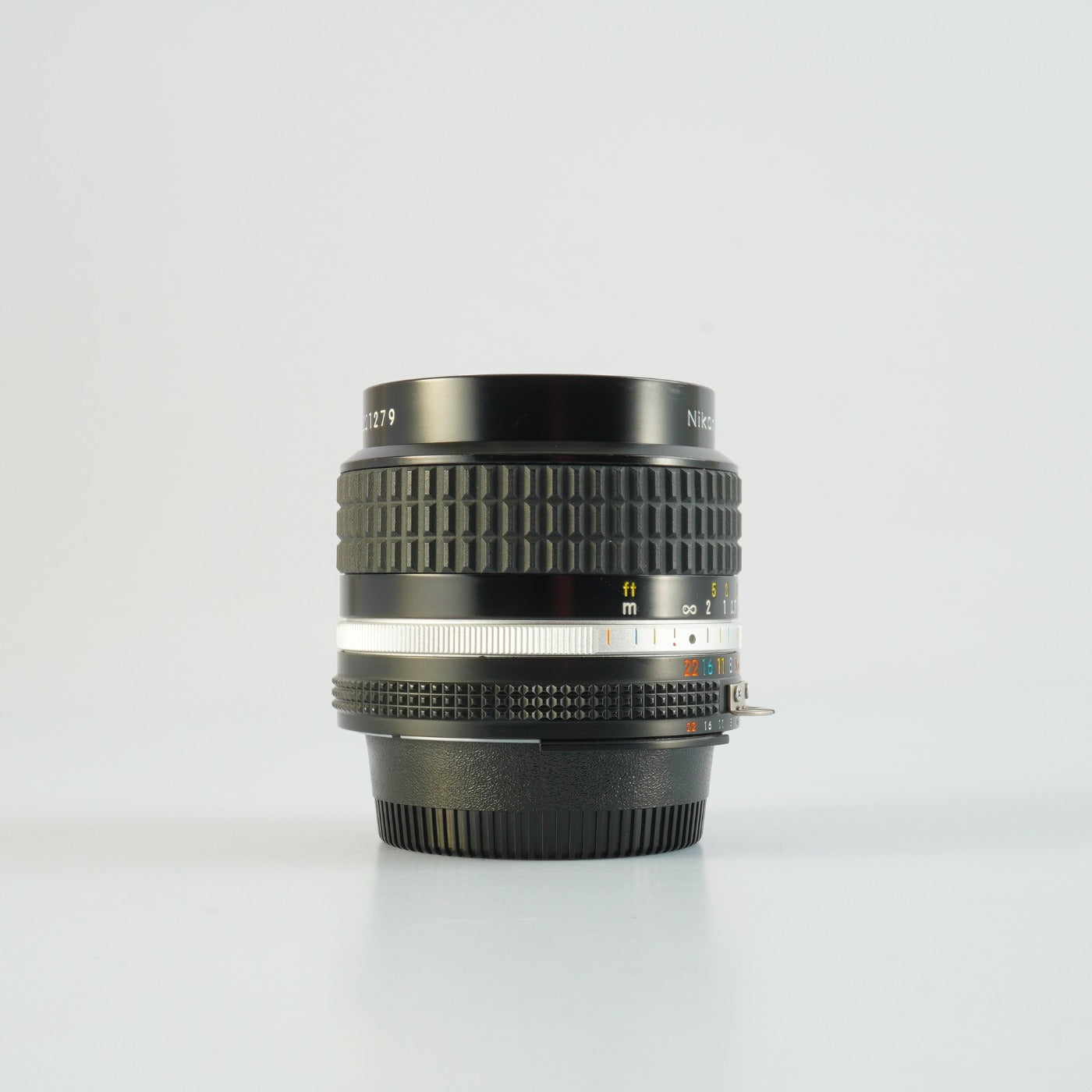Nikon Ai-S NIKKOR 24mm F/2 単焦点レンズ