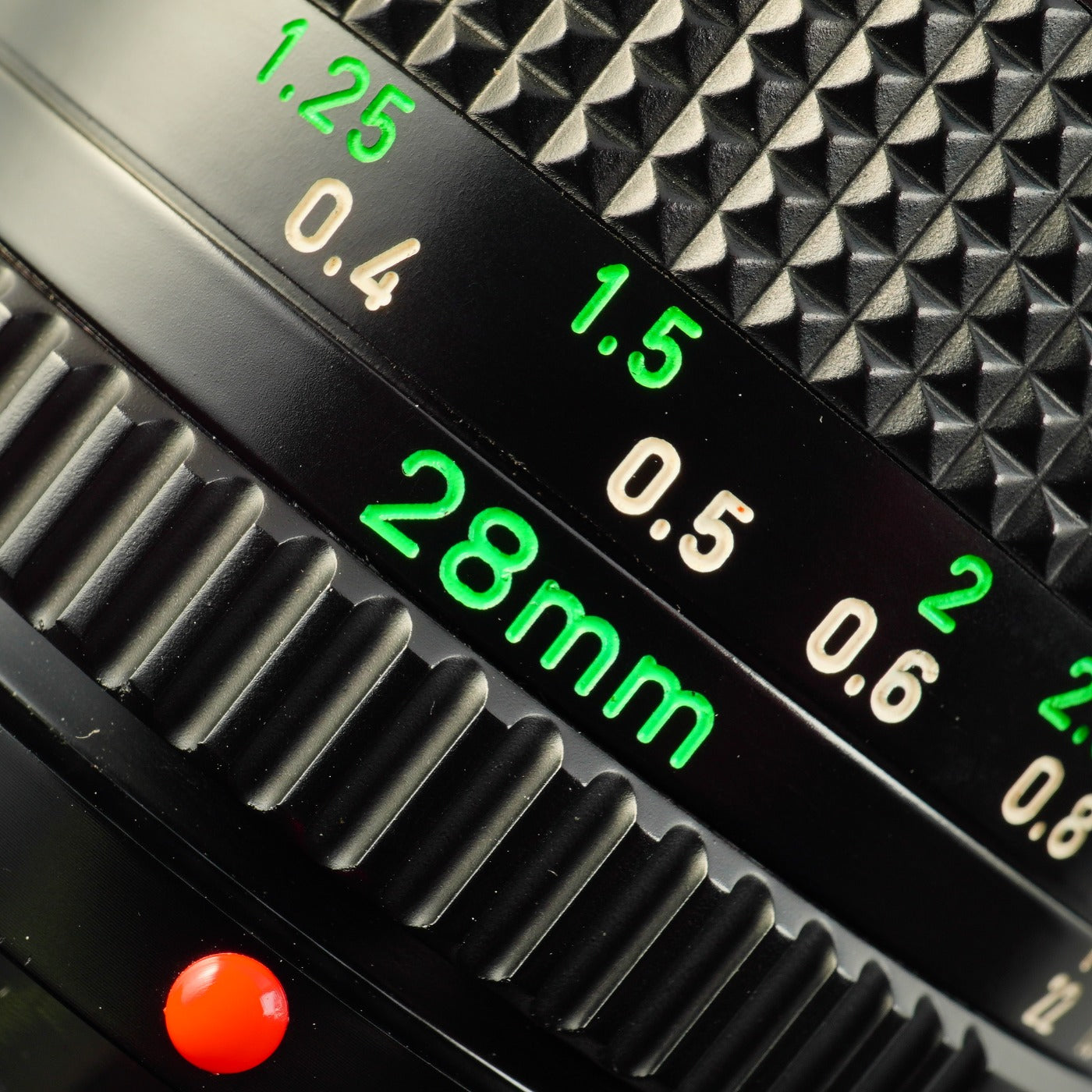 Canon New FD NFD 28mm F/2.8 単焦点レンズ