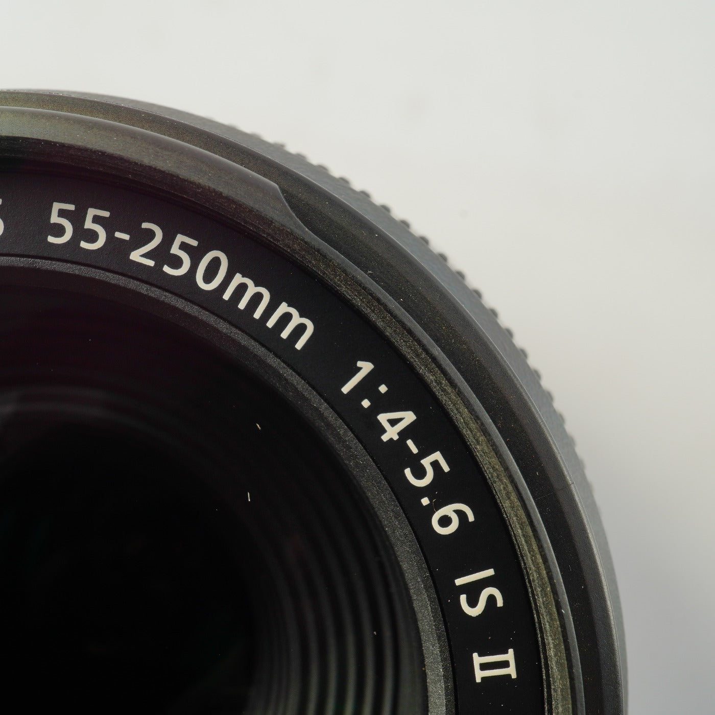 Canon EF-S 55-250mm F/4-5.6 IS II ズームレンズ