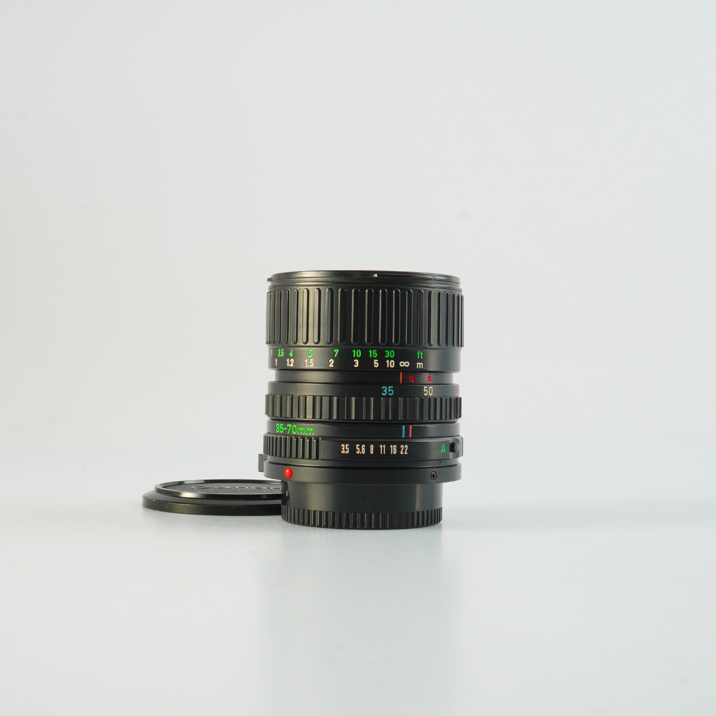 Canon FD 35-70mm F/3.5-4.5 ズームレンズ