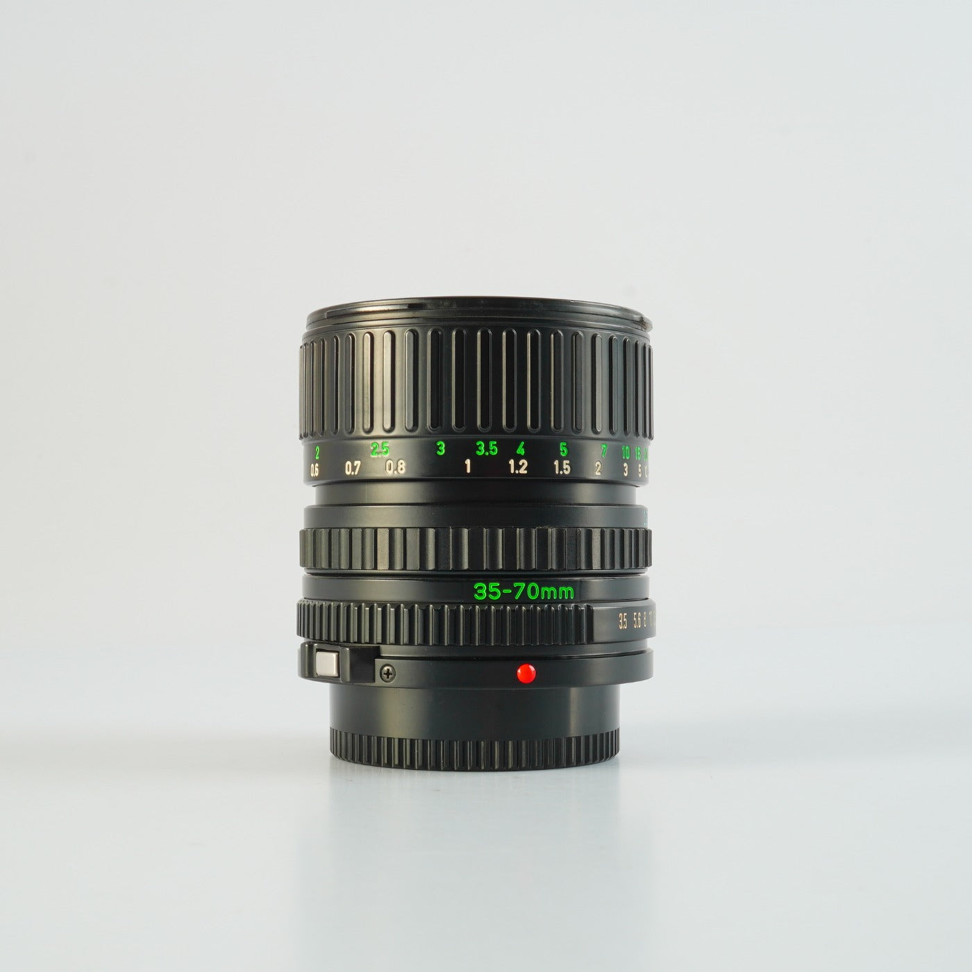 Canon FD 35-70mm F/3.5-4.5 ズームレンズ