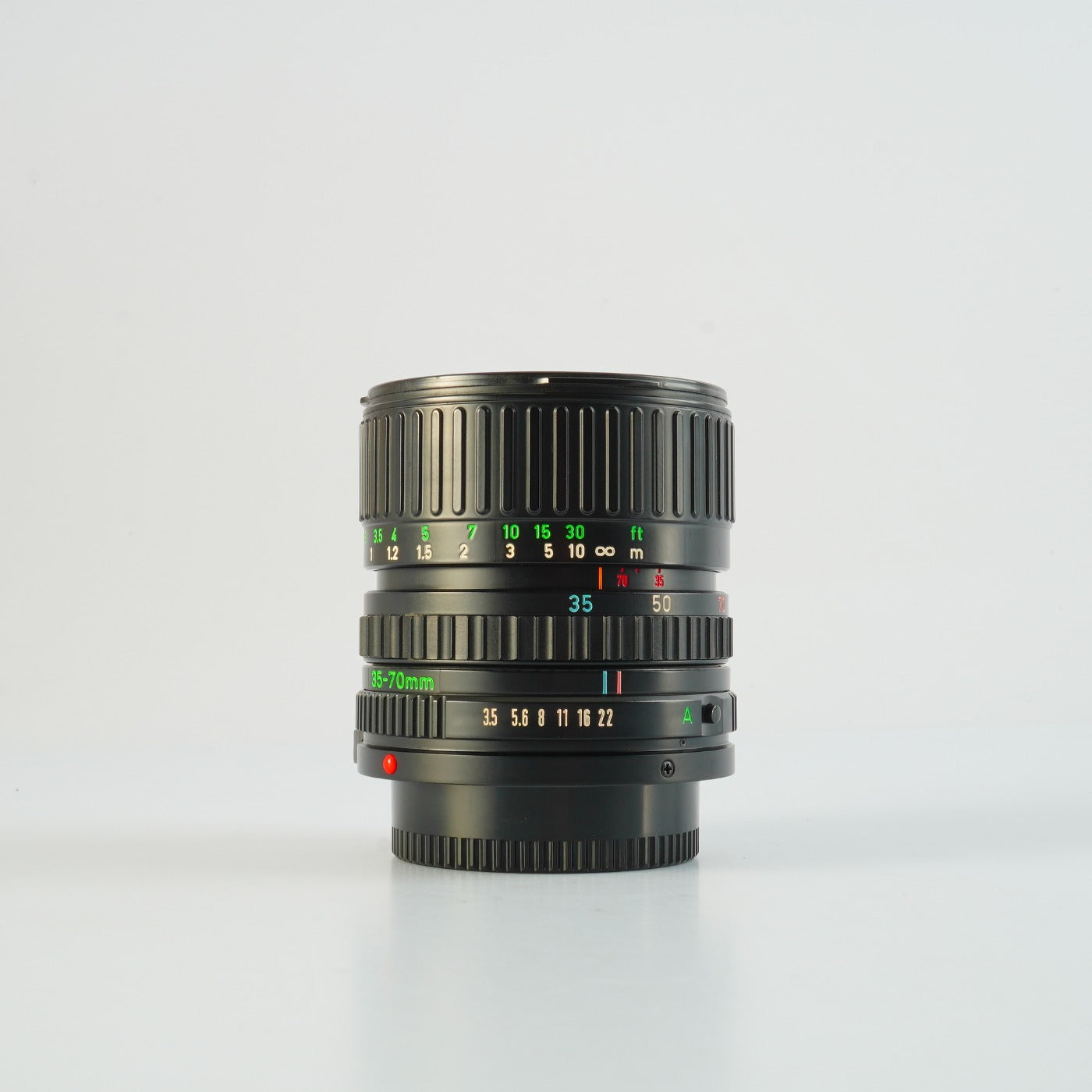 Canon FD 35-70mm F/3.5-4.5 ズームレンズ