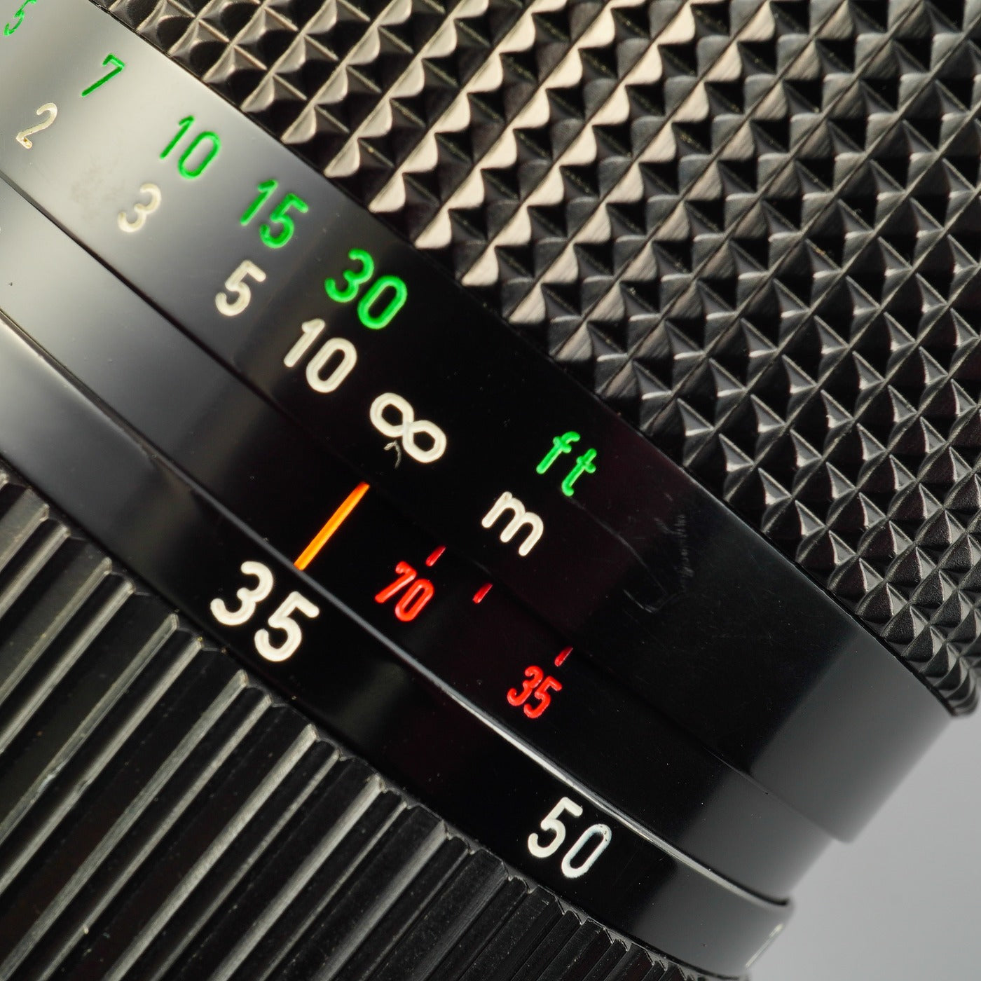 Canon FD 35-70mm F/4 ズームレンズ
