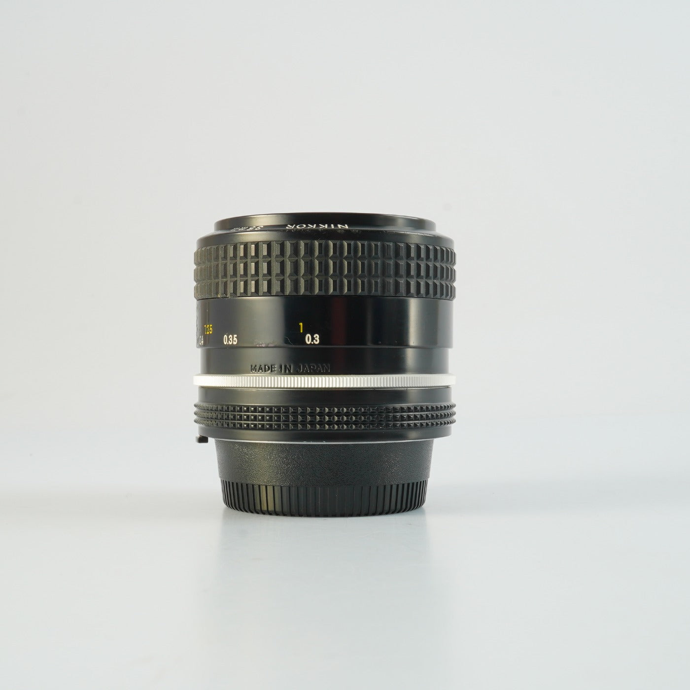 【Overhauled】 Nikon Ai Nikkor 35mm F/2 単焦点レンズ