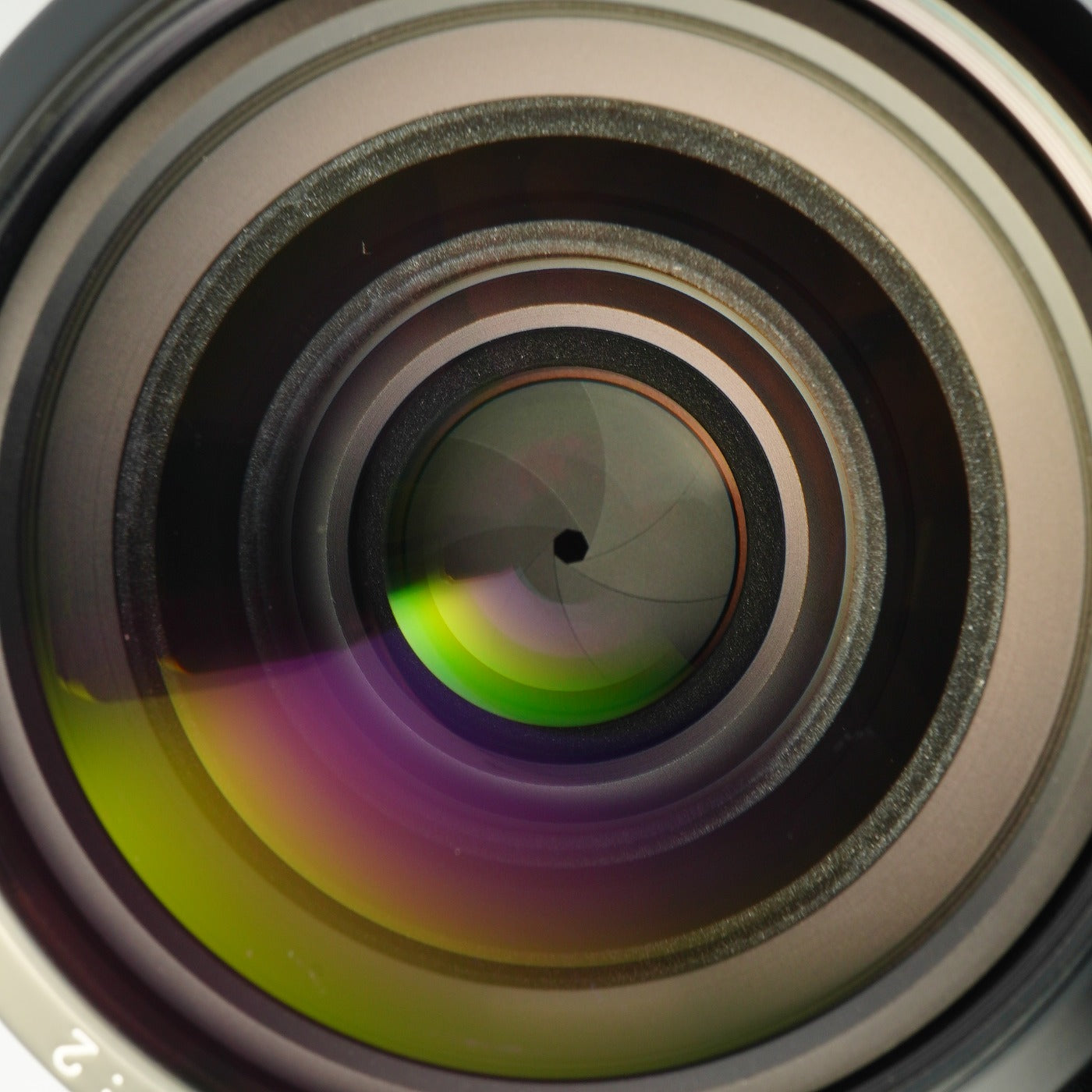 【Overhauled】 Nikon Ai Nikkor 35mm F/2 単焦点レンズ